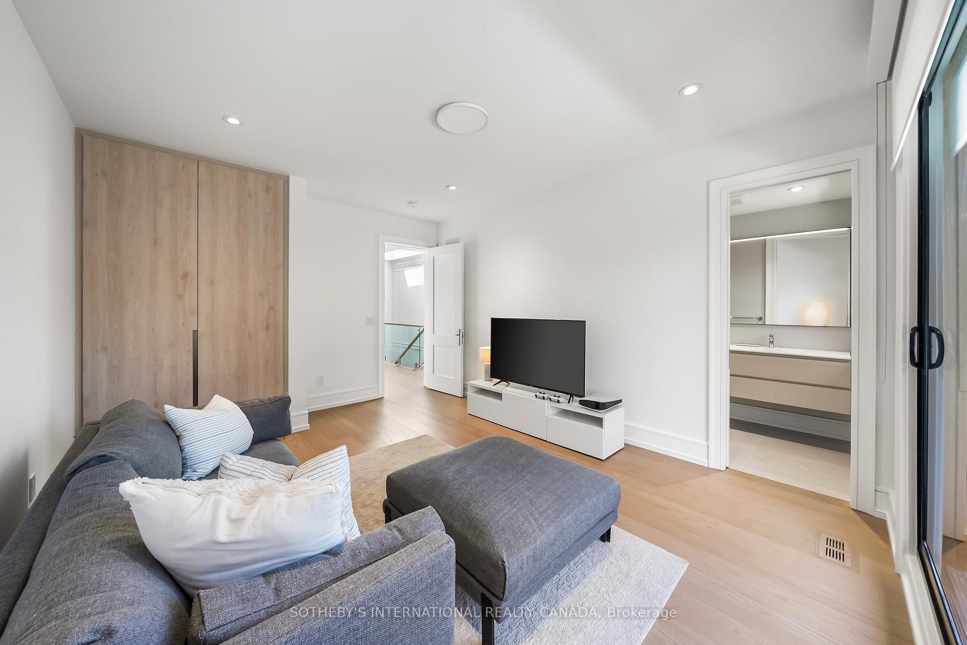 Photo 33 of 734 Avenue Road, Toronto, Forest Hill South — HOMEH