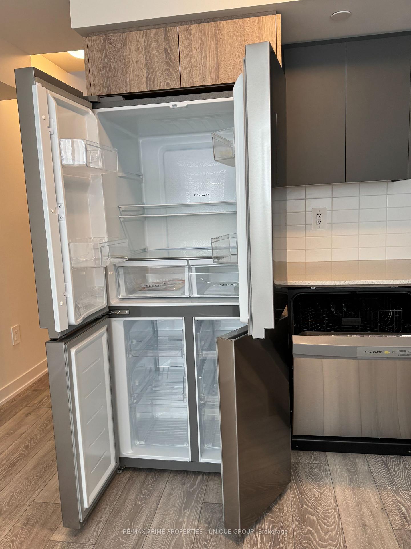 Photo 8 of Unit Basement, 424 Lawrence Heights Way, Toronto, Englemount-Lawrence — HOMEH