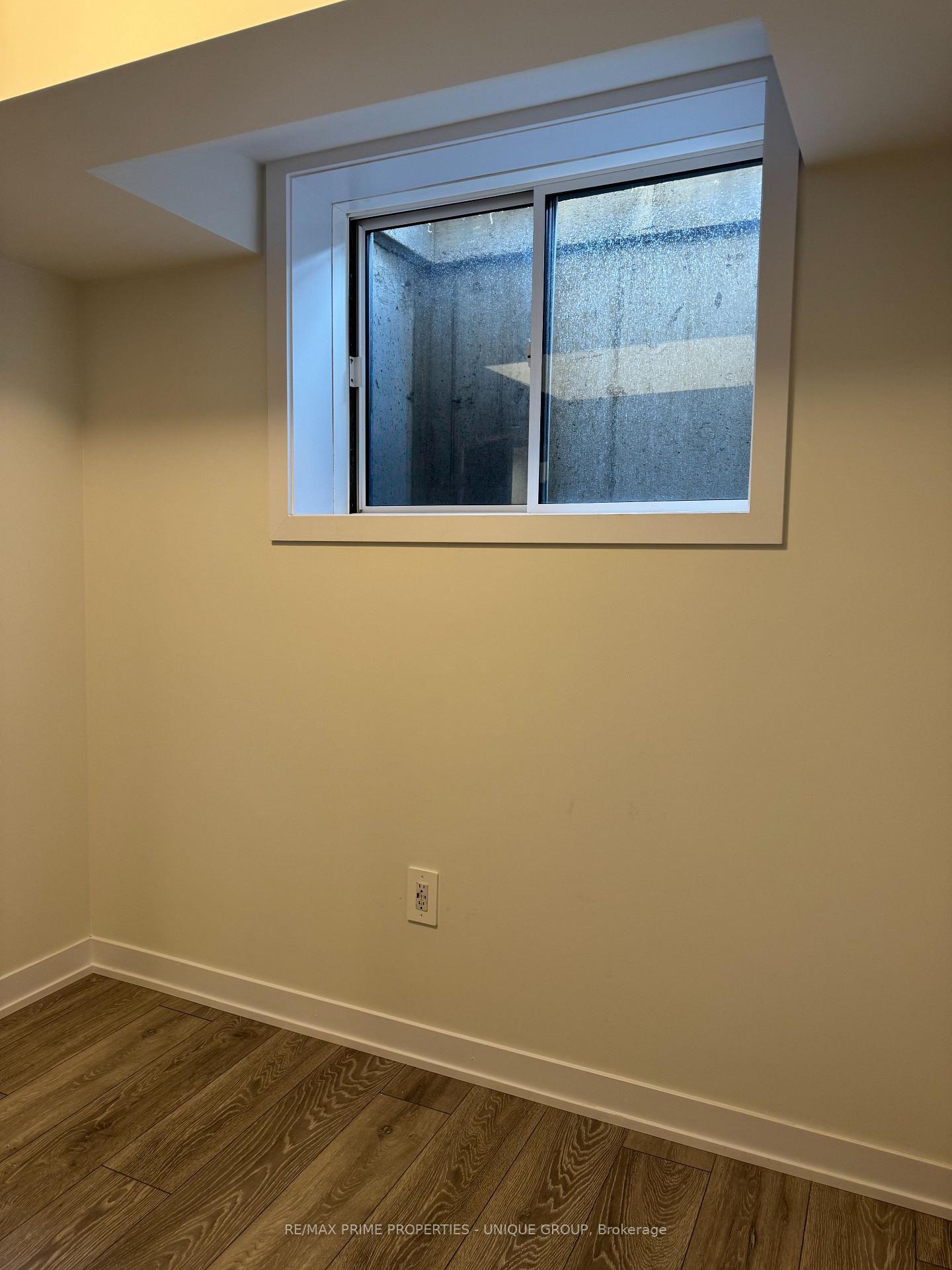 Photo 12 of Unit Basement, 424 Lawrence Heights Way, Toronto, Englemount-Lawrence — HOMEH