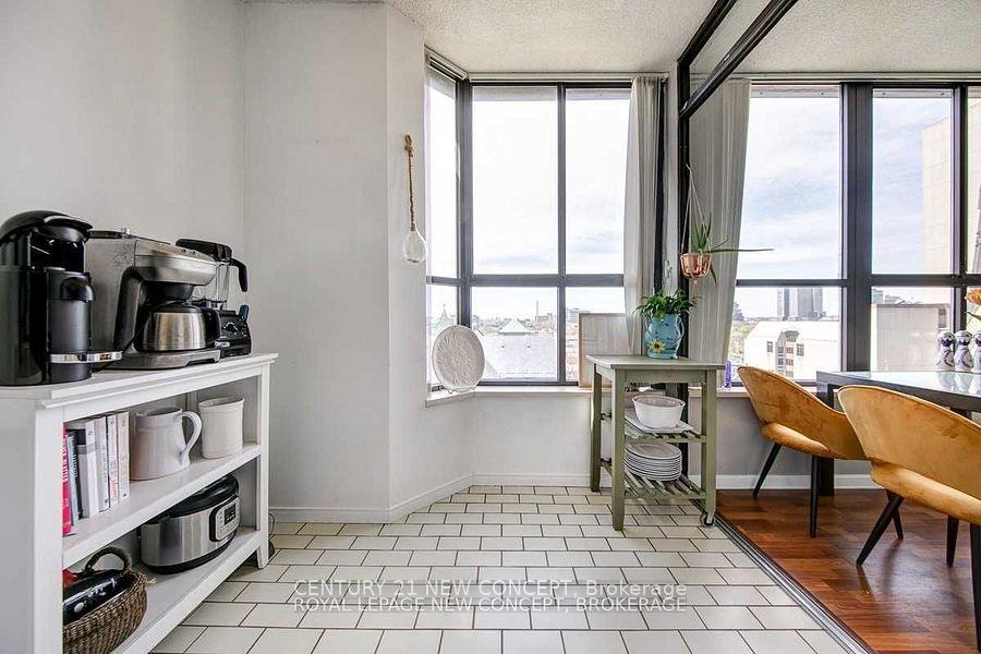 Photo 2 of Unit Ph4B, 195 St Patrick Street, Toronto, Kensington-Chinatown — HOMEH