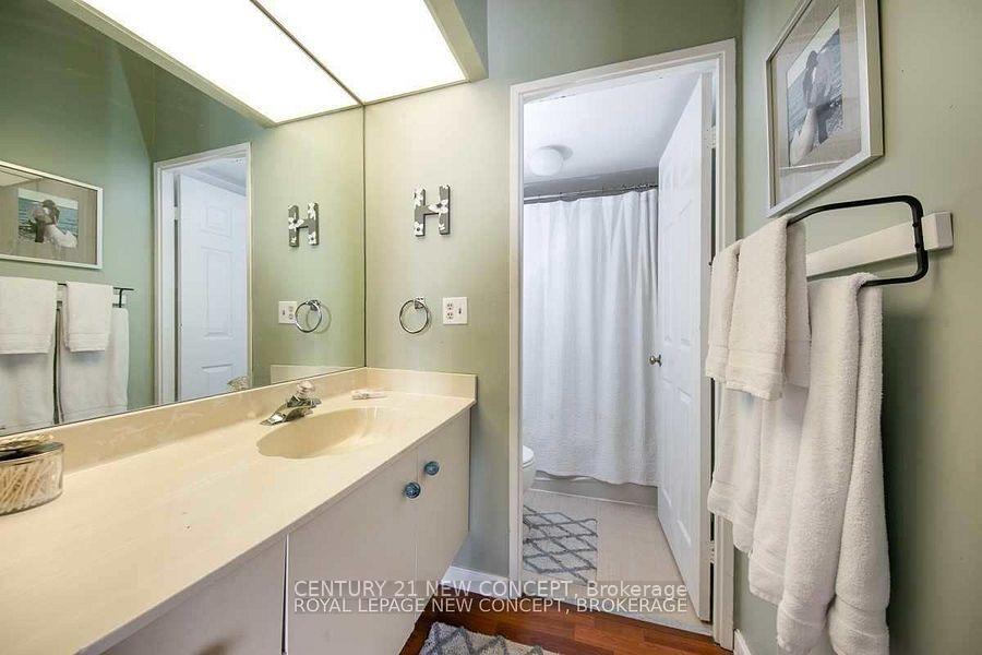 Photo 5 of Unit Ph4B, 195 St Patrick Street, Toronto, Kensington-Chinatown — HOMEH