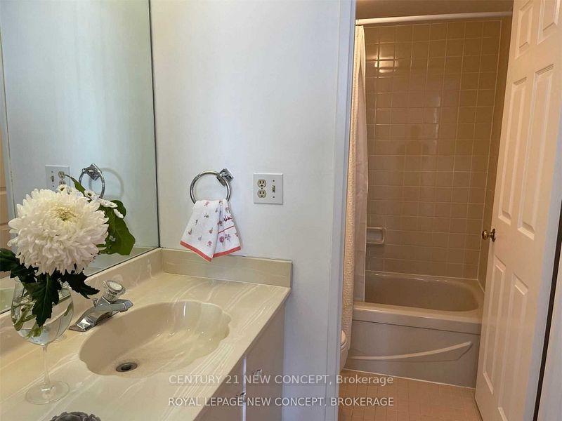 Photo 25 of Unit Ph4B, 195 St Patrick Street, Toronto, Kensington-Chinatown — HOMEH