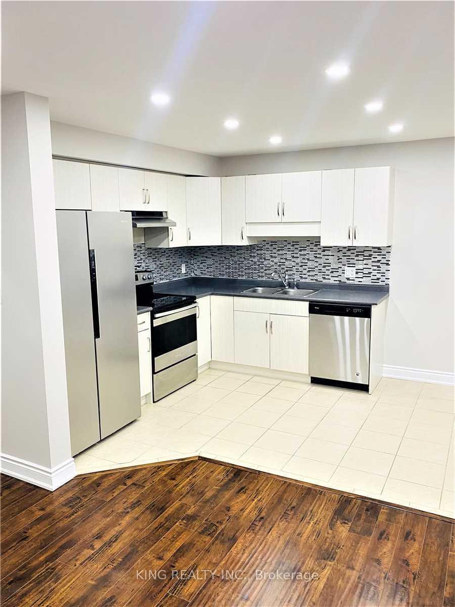 Photo 4 of 285 Silverwood Avenue, Welland, Coyle Creek — HOMEH