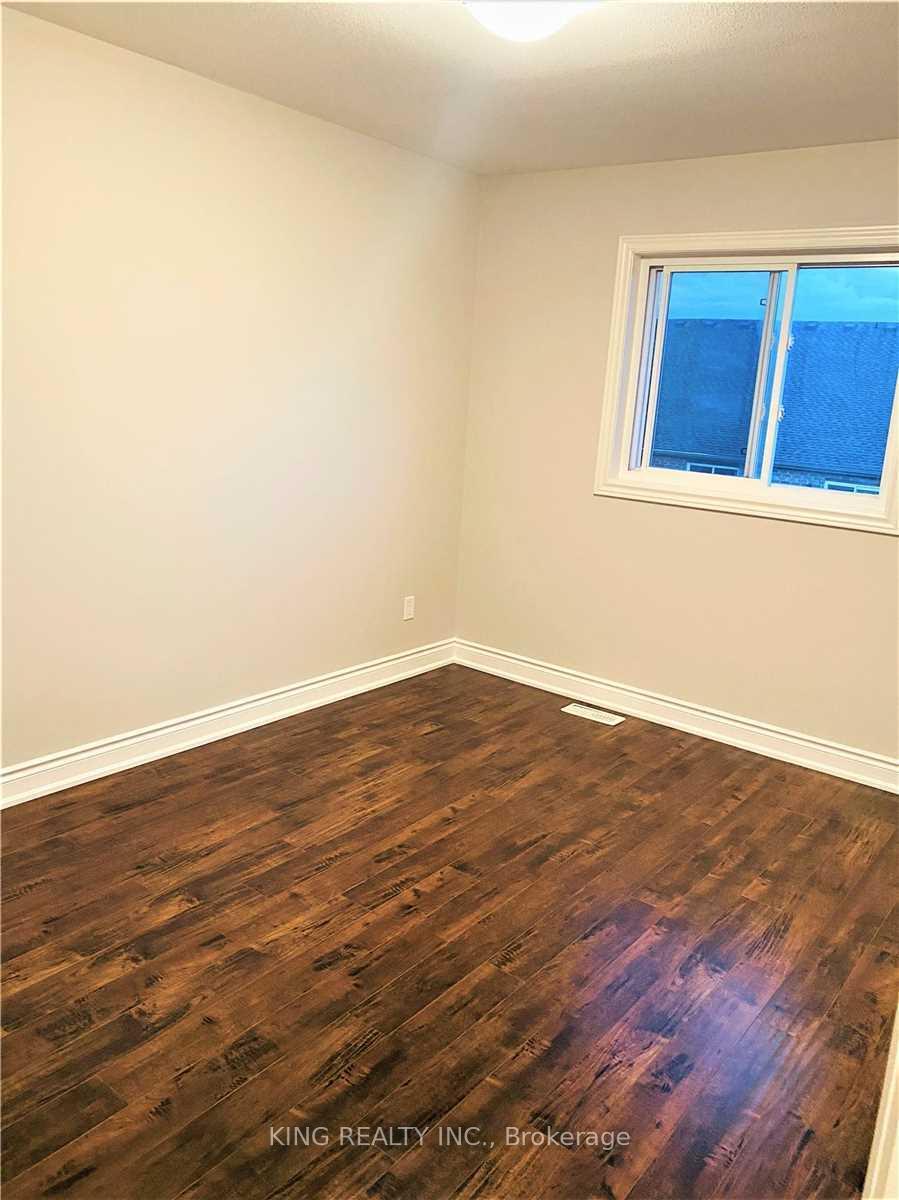 Photo 8 of 285 Silverwood Avenue, Welland, Coyle Creek — HOMEH