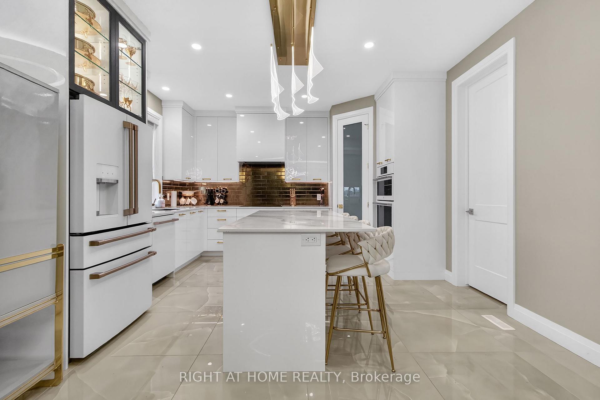 Photo 10 of 153 McLeod Street, North Middlesex, Parkhill — HOMEH