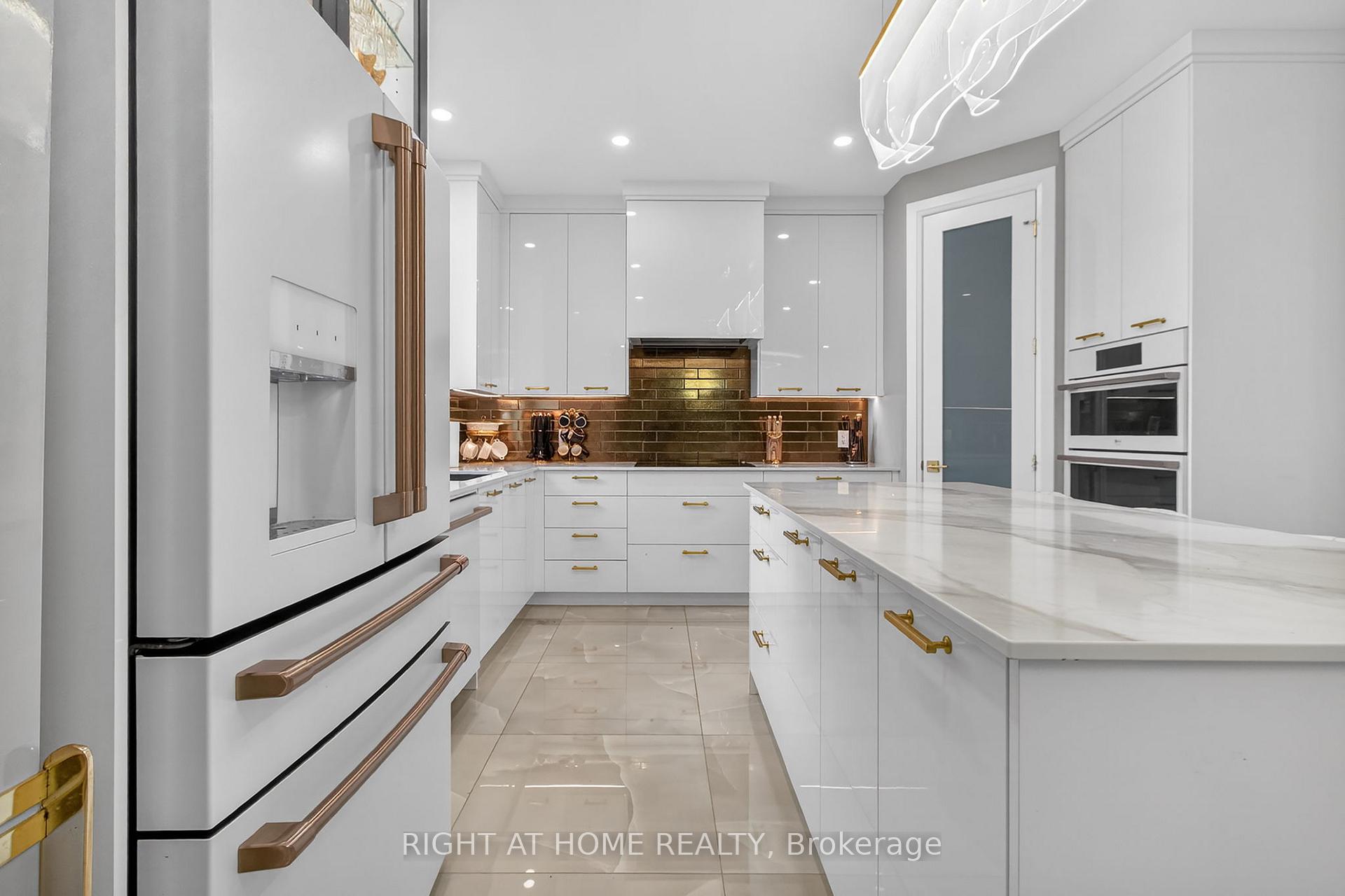 Photo 13 of 153 McLeod Street, North Middlesex, Parkhill — HOMEH