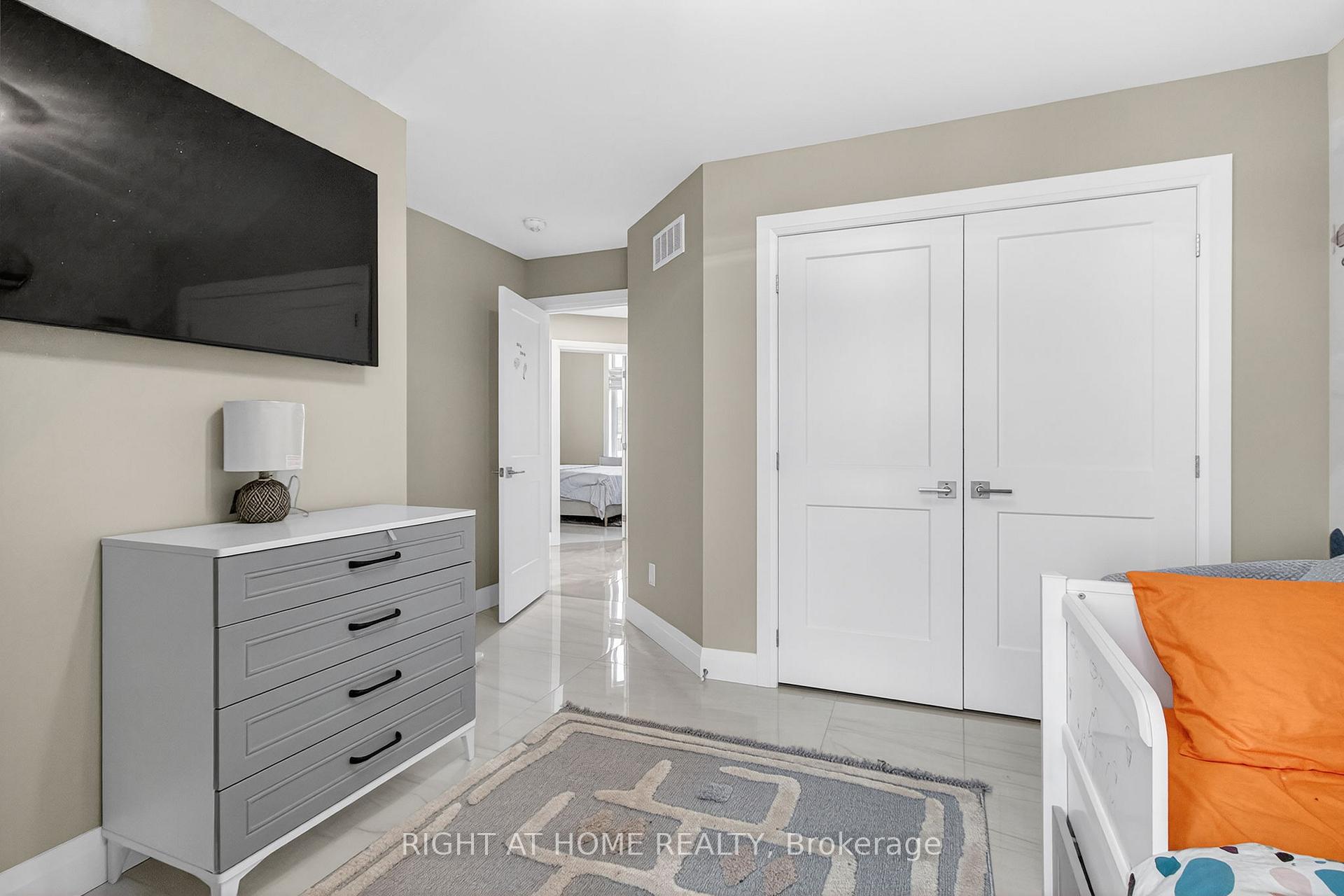 Photo 24 of 153 McLeod Street, North Middlesex, Parkhill — HOMEH