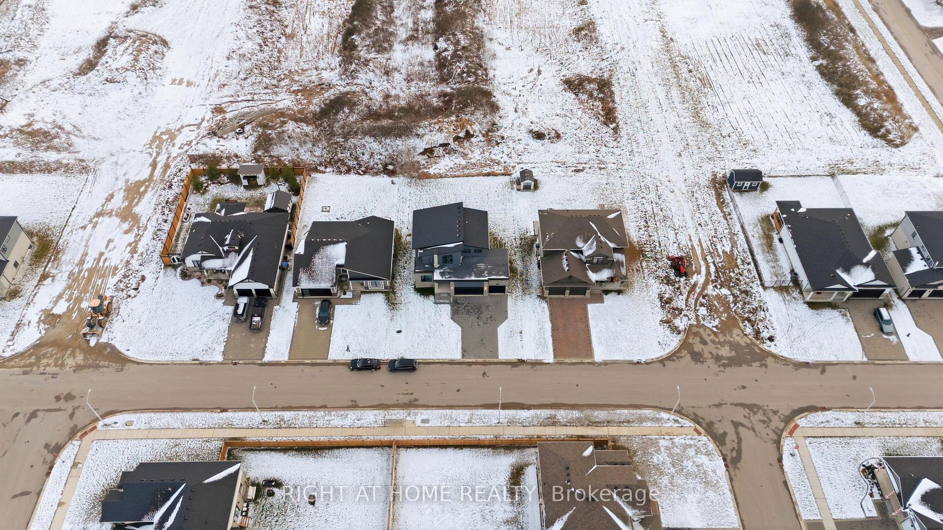 Photo 41 of 153 McLeod Street, North Middlesex, Parkhill — HOMEH