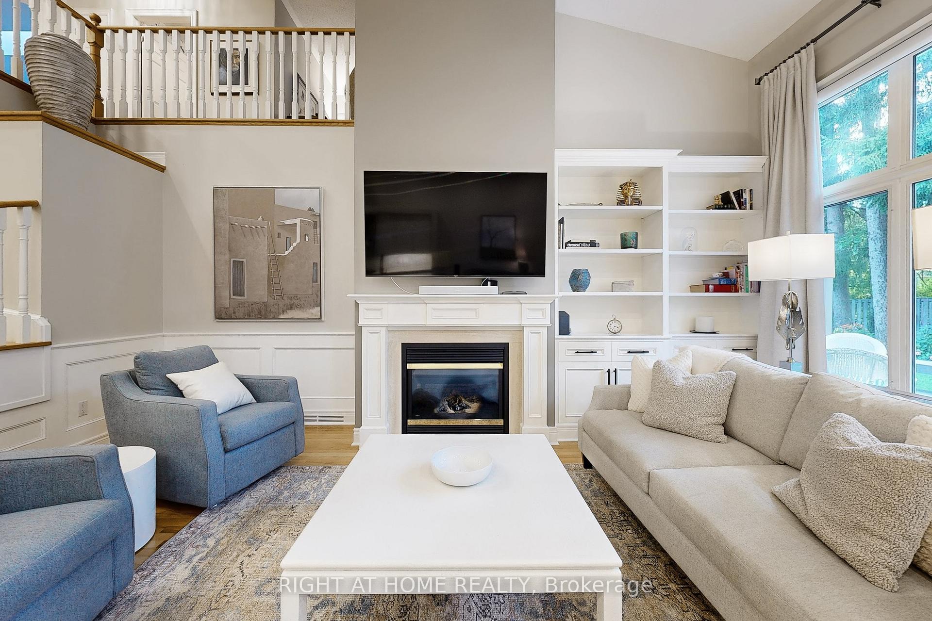 Photo 3 of 9 Arlington Way, Markham, Grandview — HOMEH