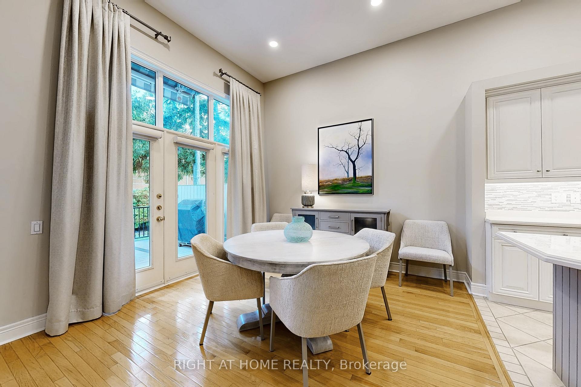 Photo 11 of 9 Arlington Way, Markham, Grandview — HOMEH