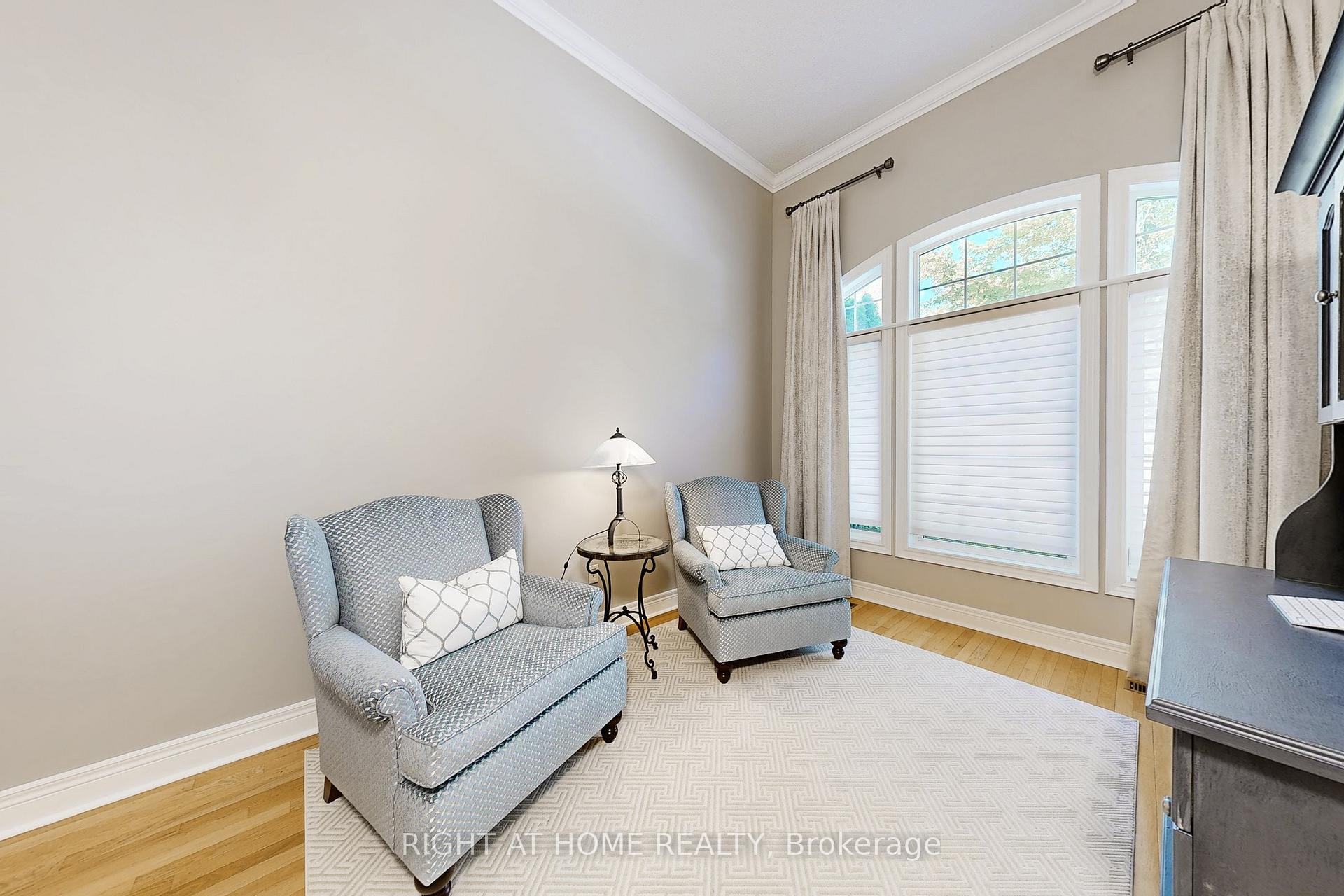 Photo 13 of 9 Arlington Way, Markham, Grandview — HOMEH