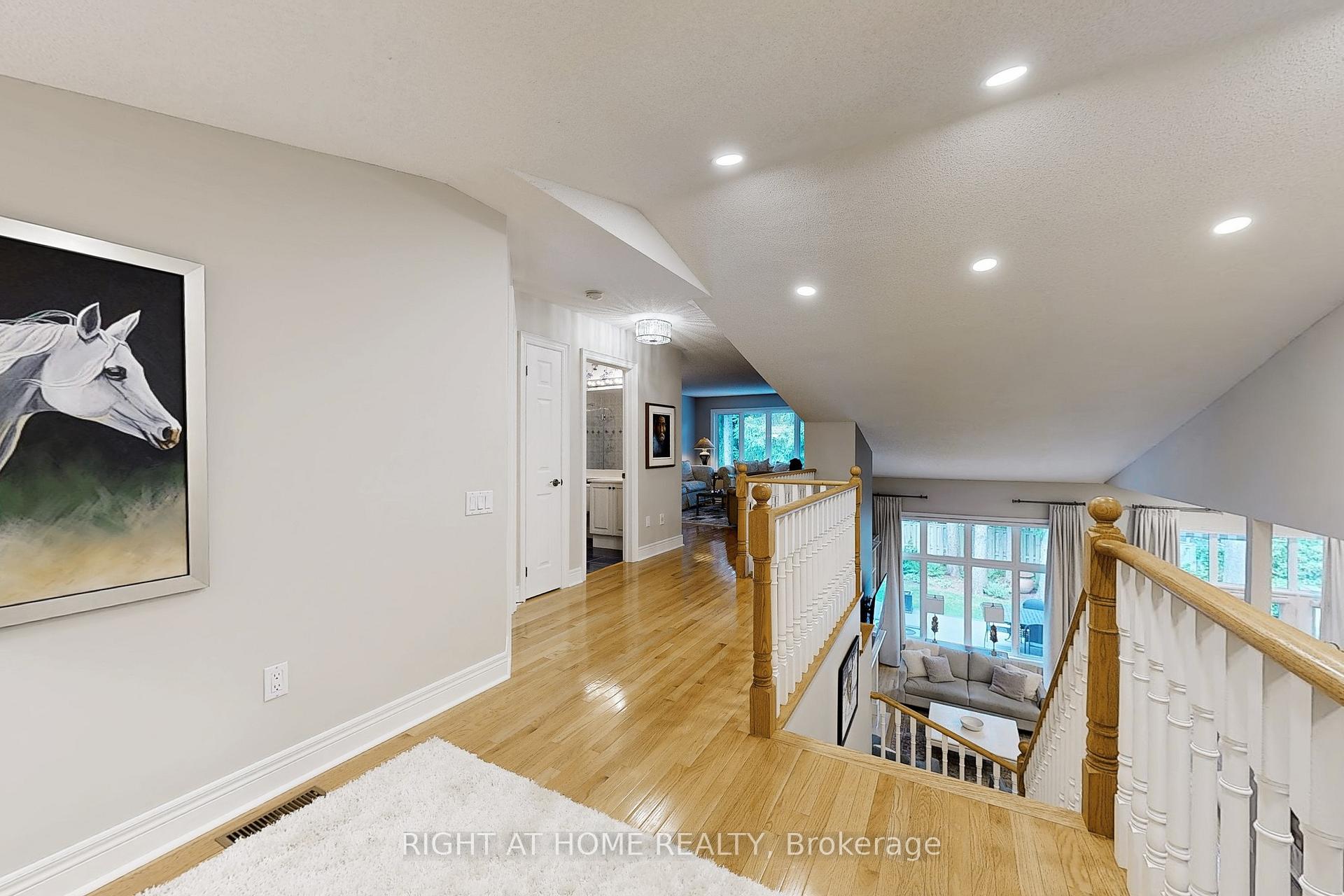 Photo 23 of 9 Arlington Way, Markham, Grandview — HOMEH