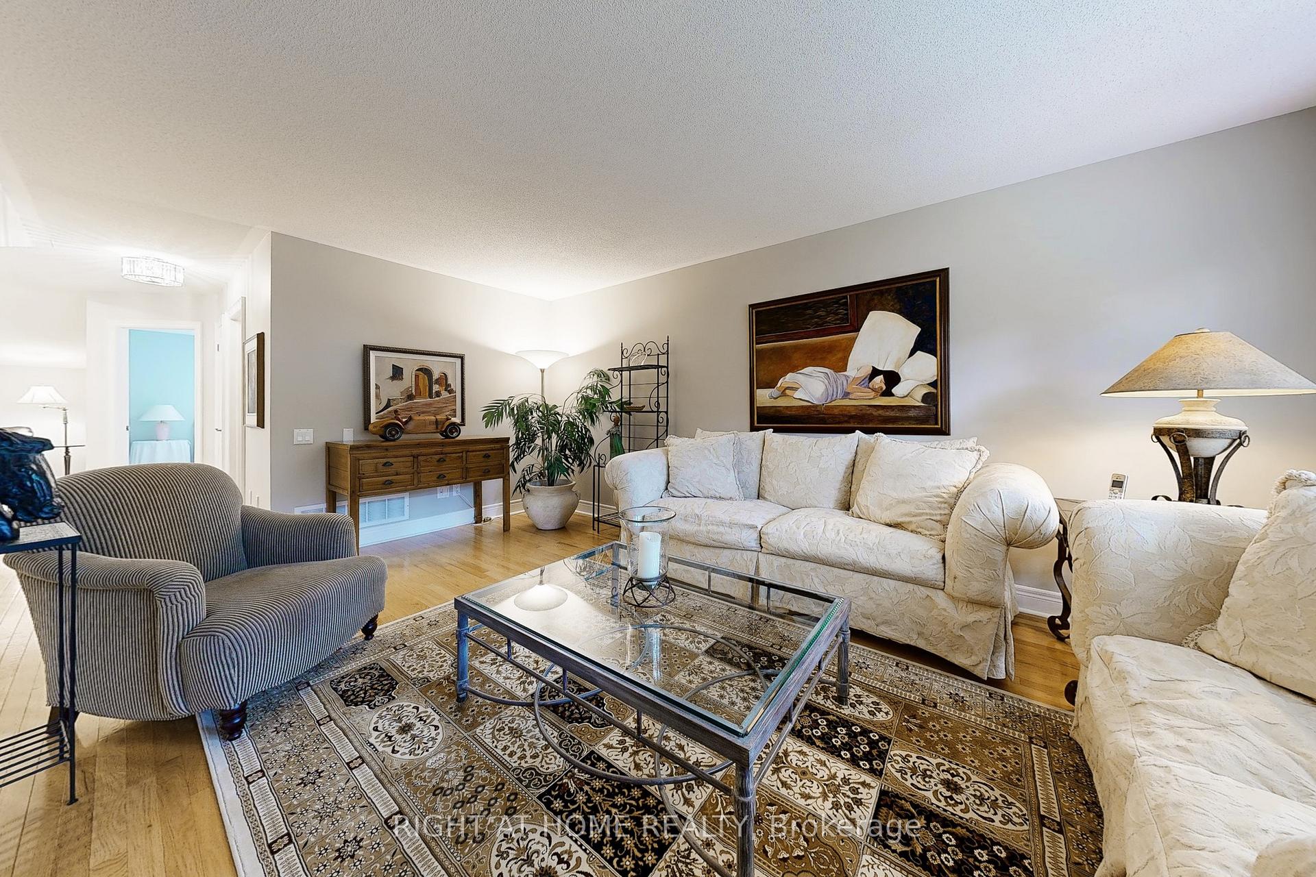 Photo 25 of 9 Arlington Way, Markham, Grandview — HOMEH