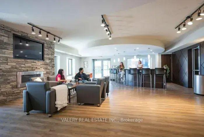Photo 15 of Unit 403, 339 King Street N, Waterloo, Lakeshore Village — HOMEH