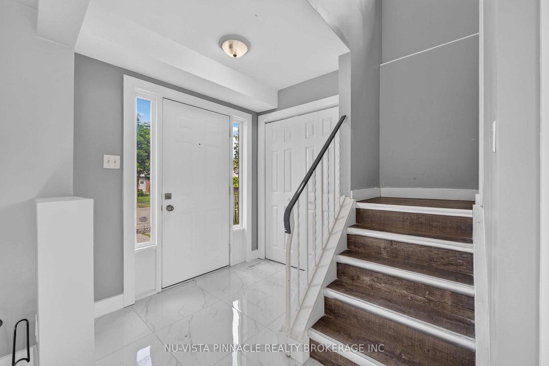 Photo 8 of 282 Fleming Drive, London, East D — HOMEH