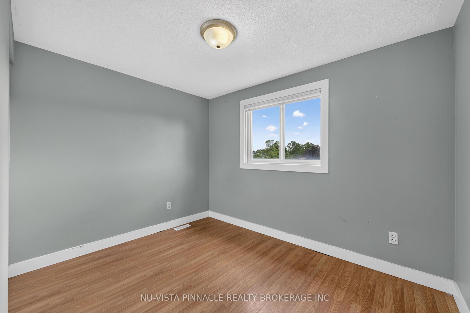 Photo 28 of 282 Fleming Drive, London, East D — HOMEH