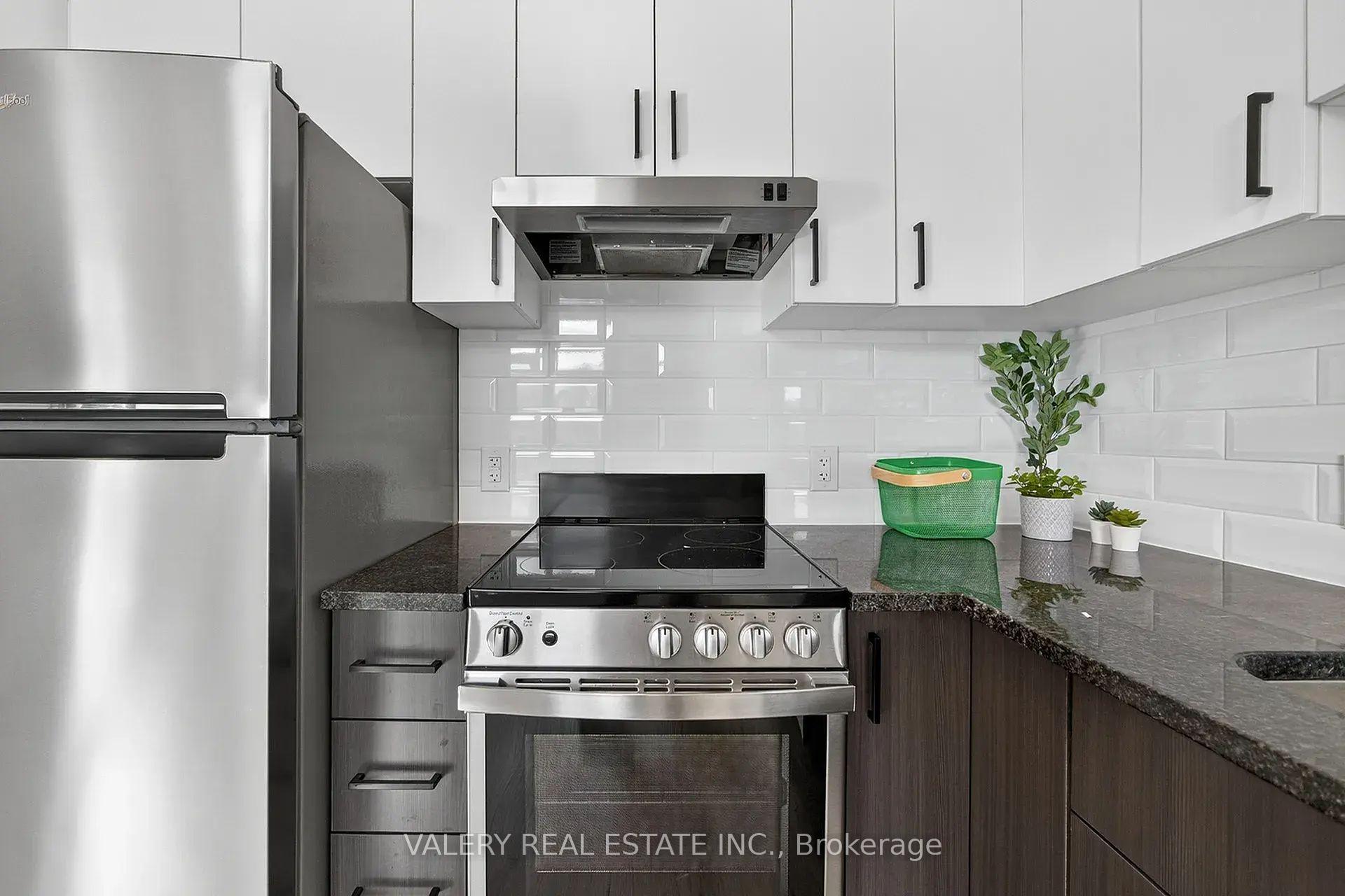 Photo 5 of Unit 616, 308 King Street N, Waterloo, Beechwood/University — HOMEH