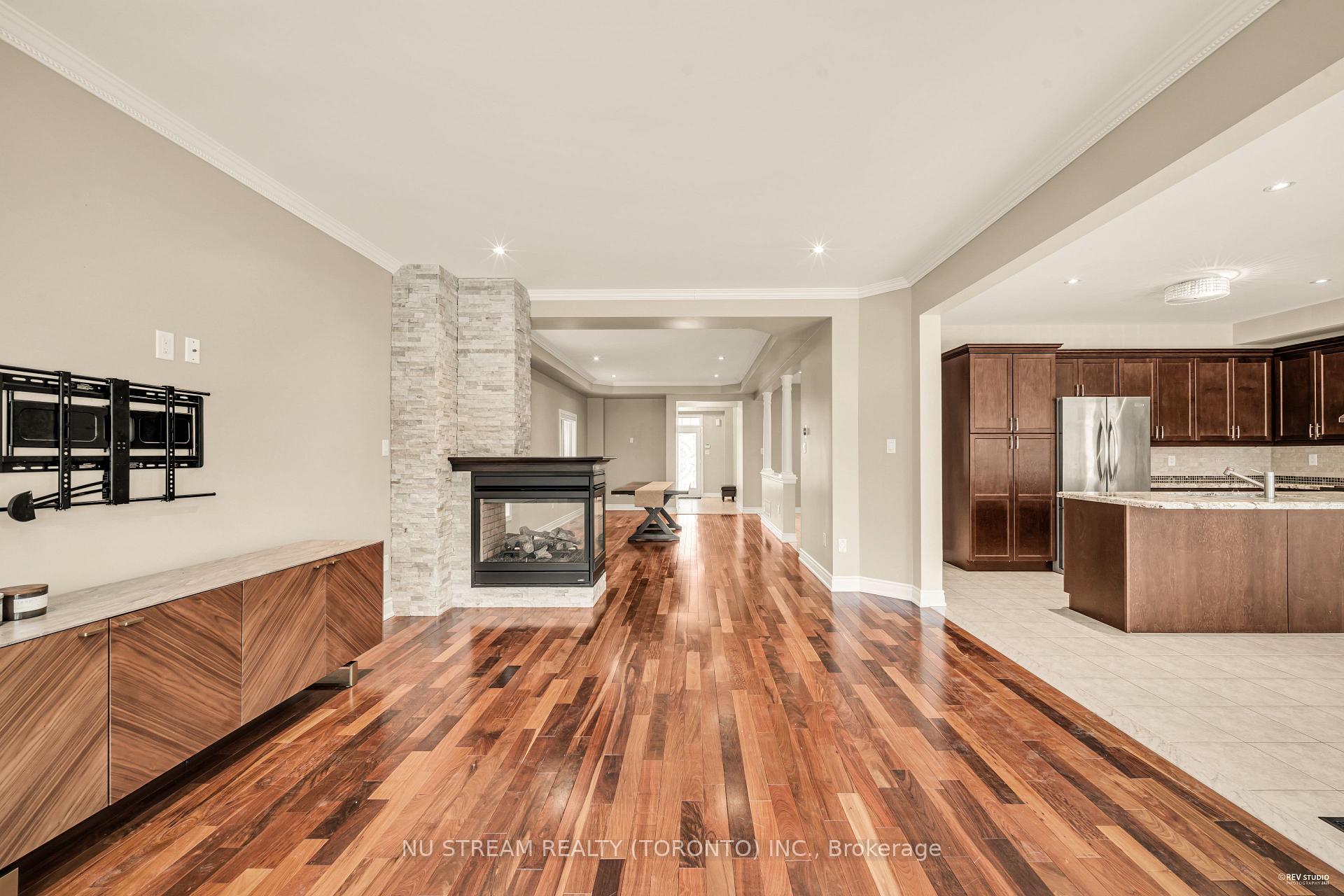 Photo 14 of 111 Lealinds Road, Vaughan, Patterson — HOMEH