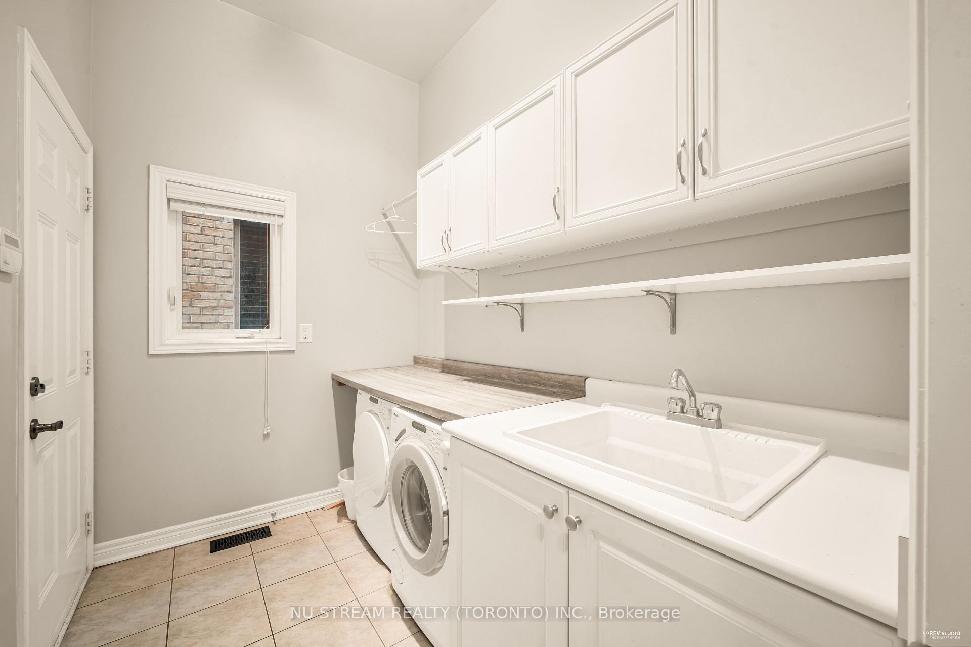 Photo 22 of 111 Lealinds Road, Vaughan, Patterson — HOMEH