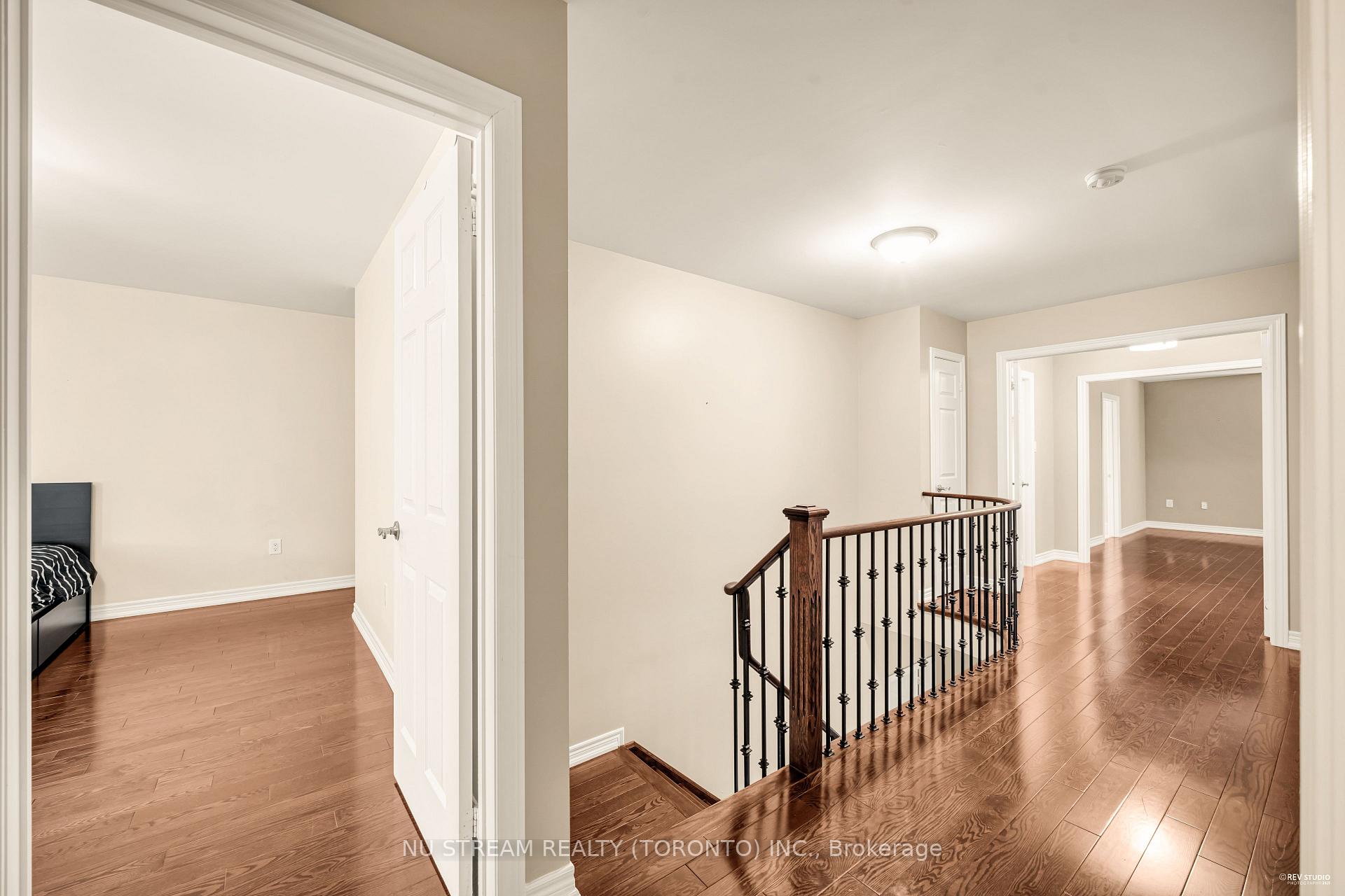 Photo 24 of 111 Lealinds Road, Vaughan, Patterson — HOMEH