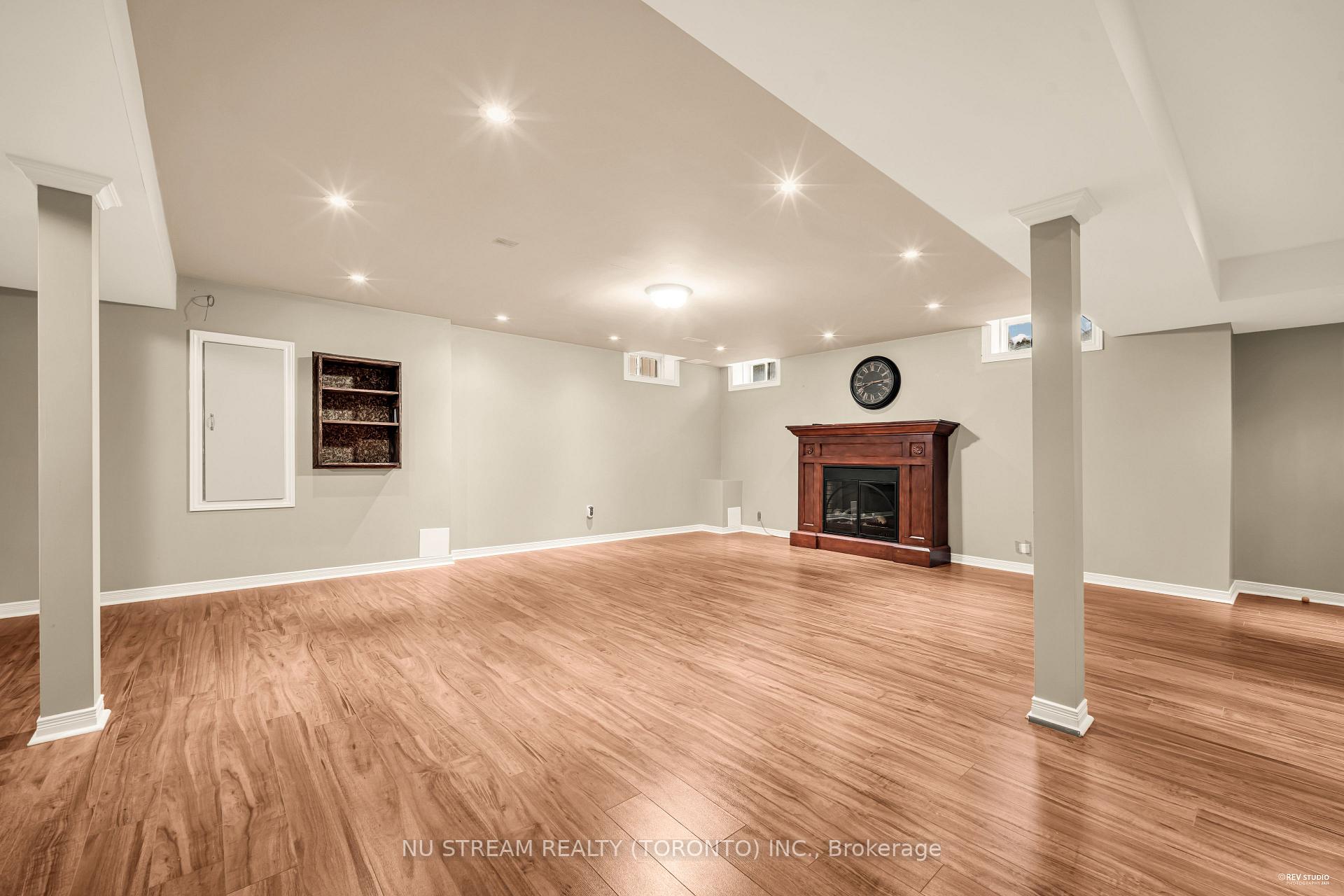 Photo 45 of 111 Lealinds Road, Vaughan, Patterson — HOMEH