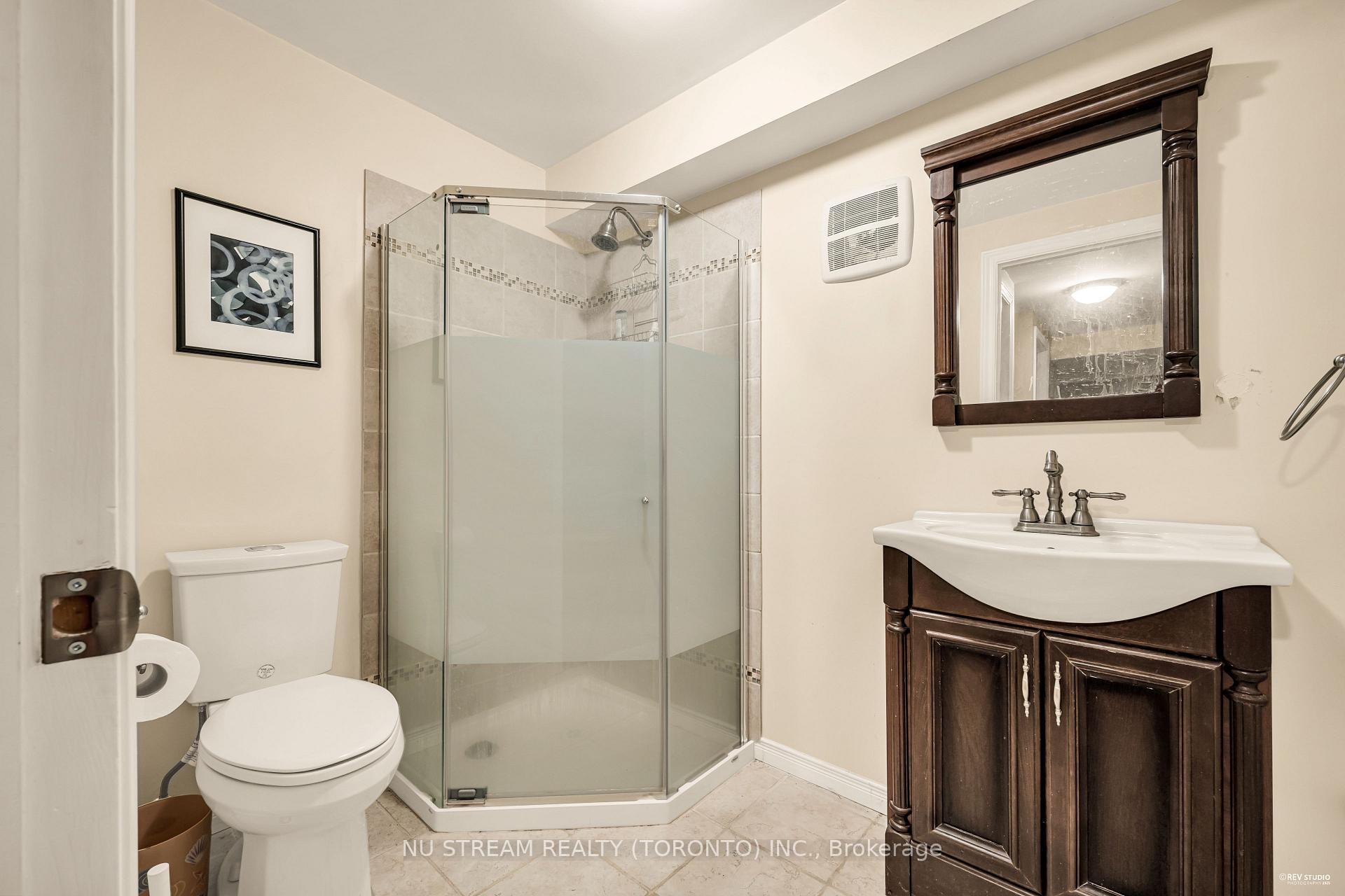 Photo 47 of 111 Lealinds Road, Vaughan, Patterson — HOMEH
