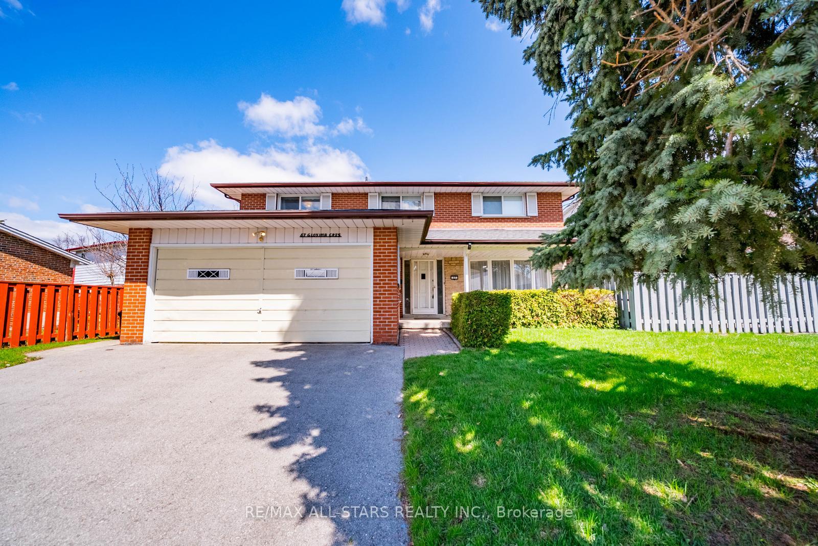 Photo 2 of 57 Gloxinia Crescent, Scarborough, L'Amoreaux — HOMEH