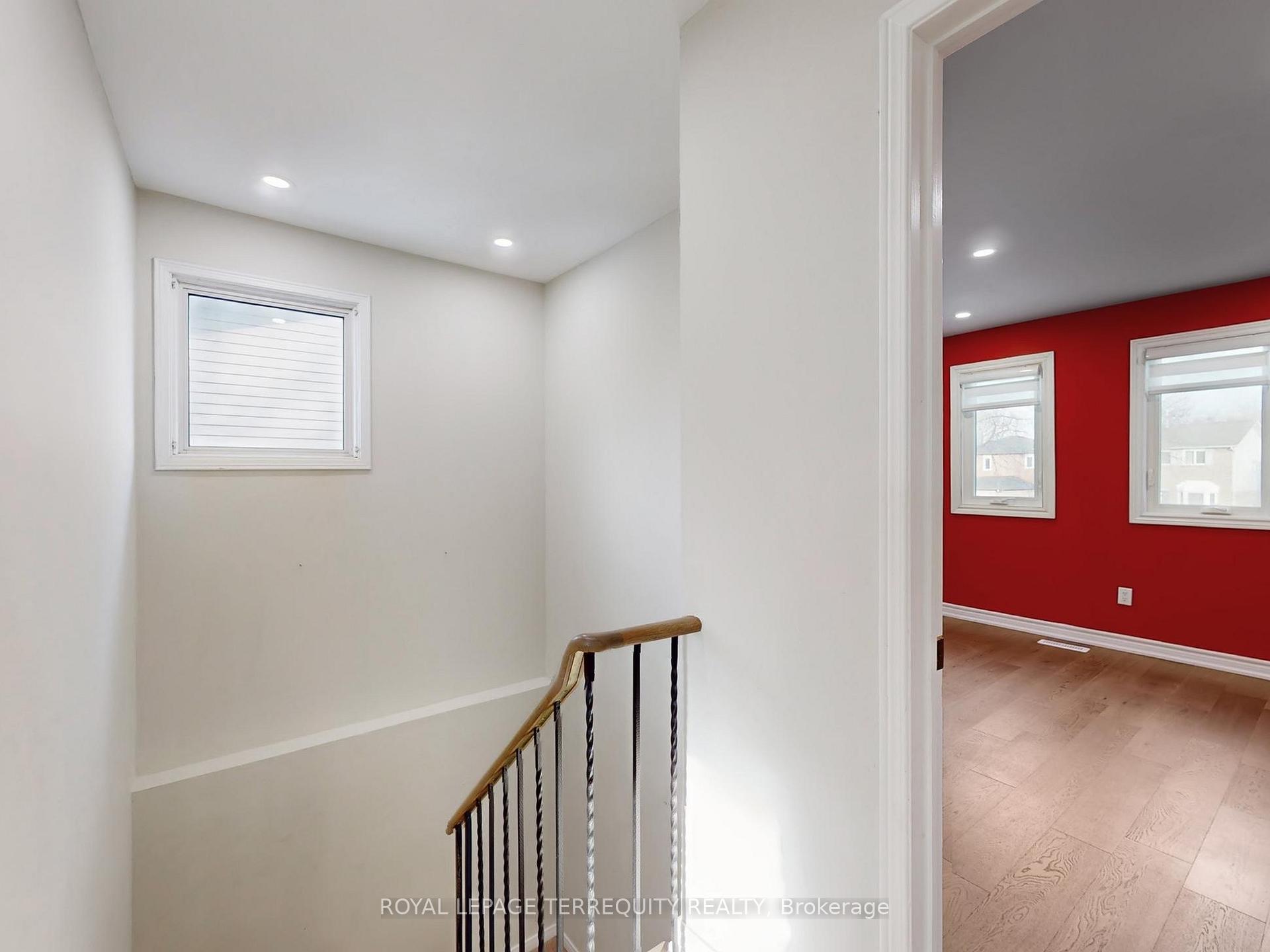 Photo 23 of 52 Dobson Drive, Ajax, Central — HOMEH