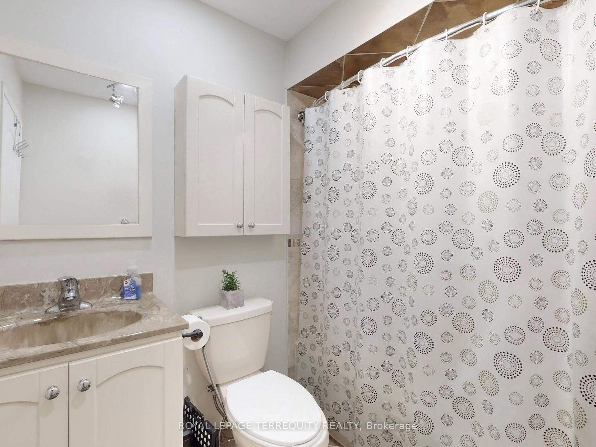Photo 34 of 52 Dobson Drive, Ajax, Central — HOMEH