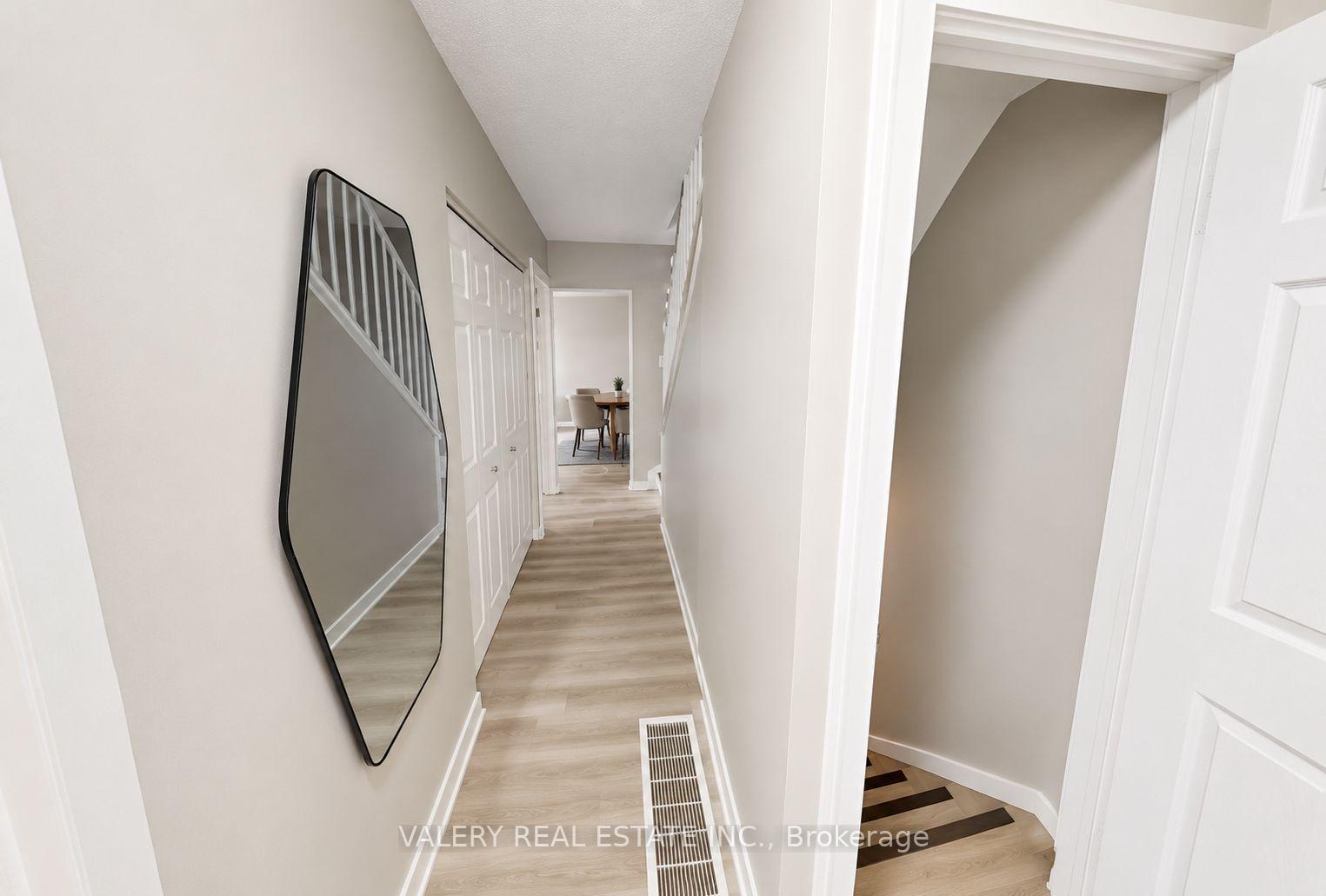 Photo 5 of Unit 17, 9 Majestic Drive, Ottawa, Manordale — HOMEH