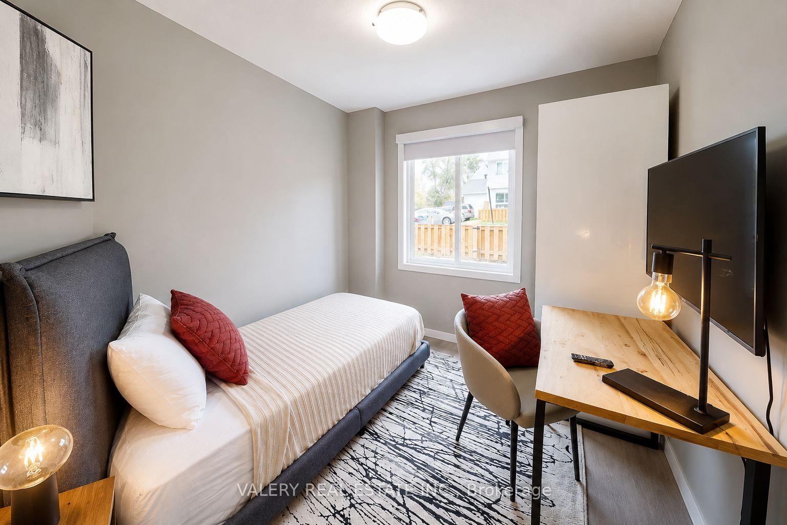 Photo 6 of Unit 17, 9 Majestic Drive, Ottawa, Manordale — HOMEH
