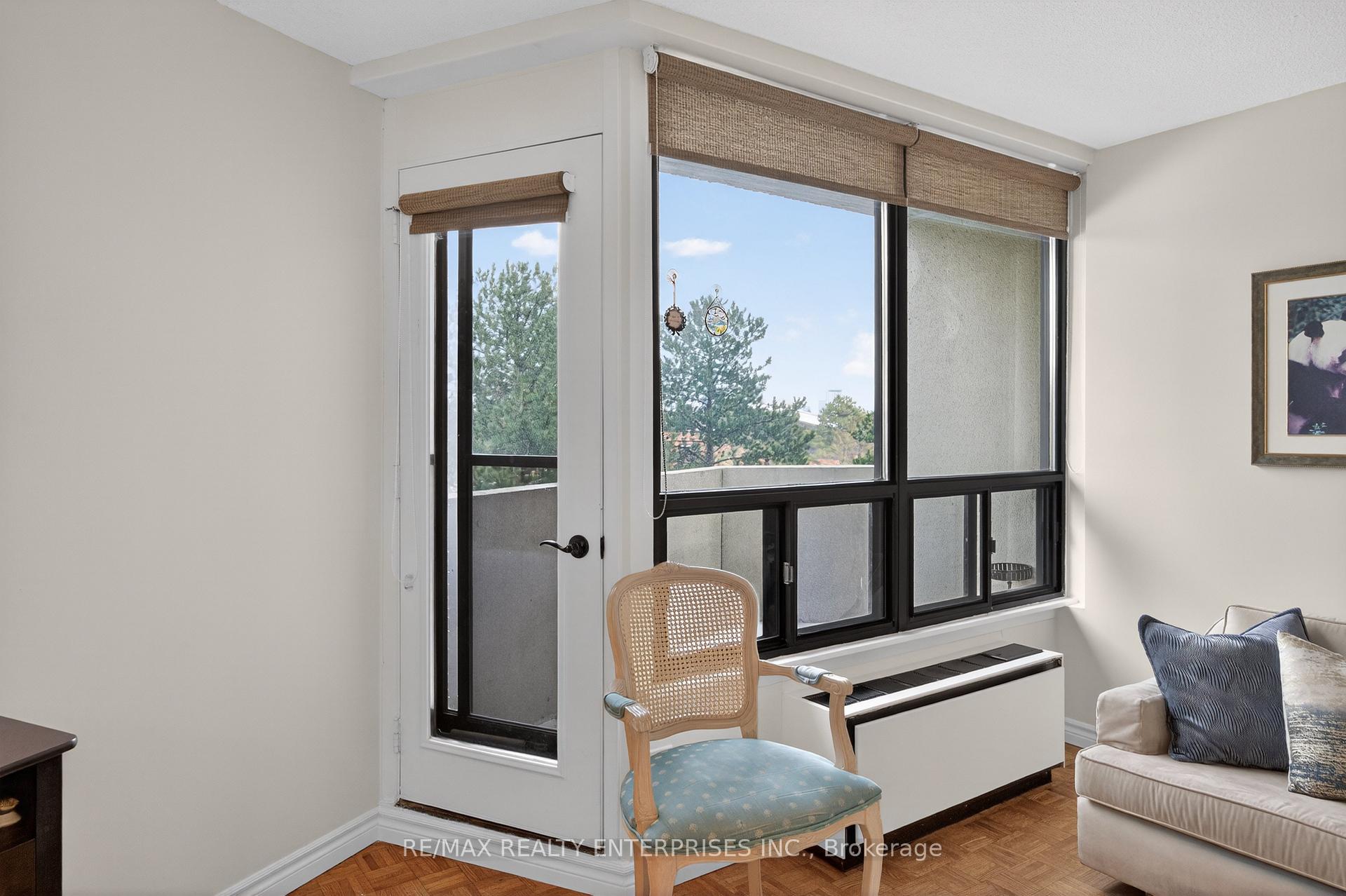 Photo 8 of Unit A49, 288 Mill Road, Etobicoke, Markland Wood — HOMEH