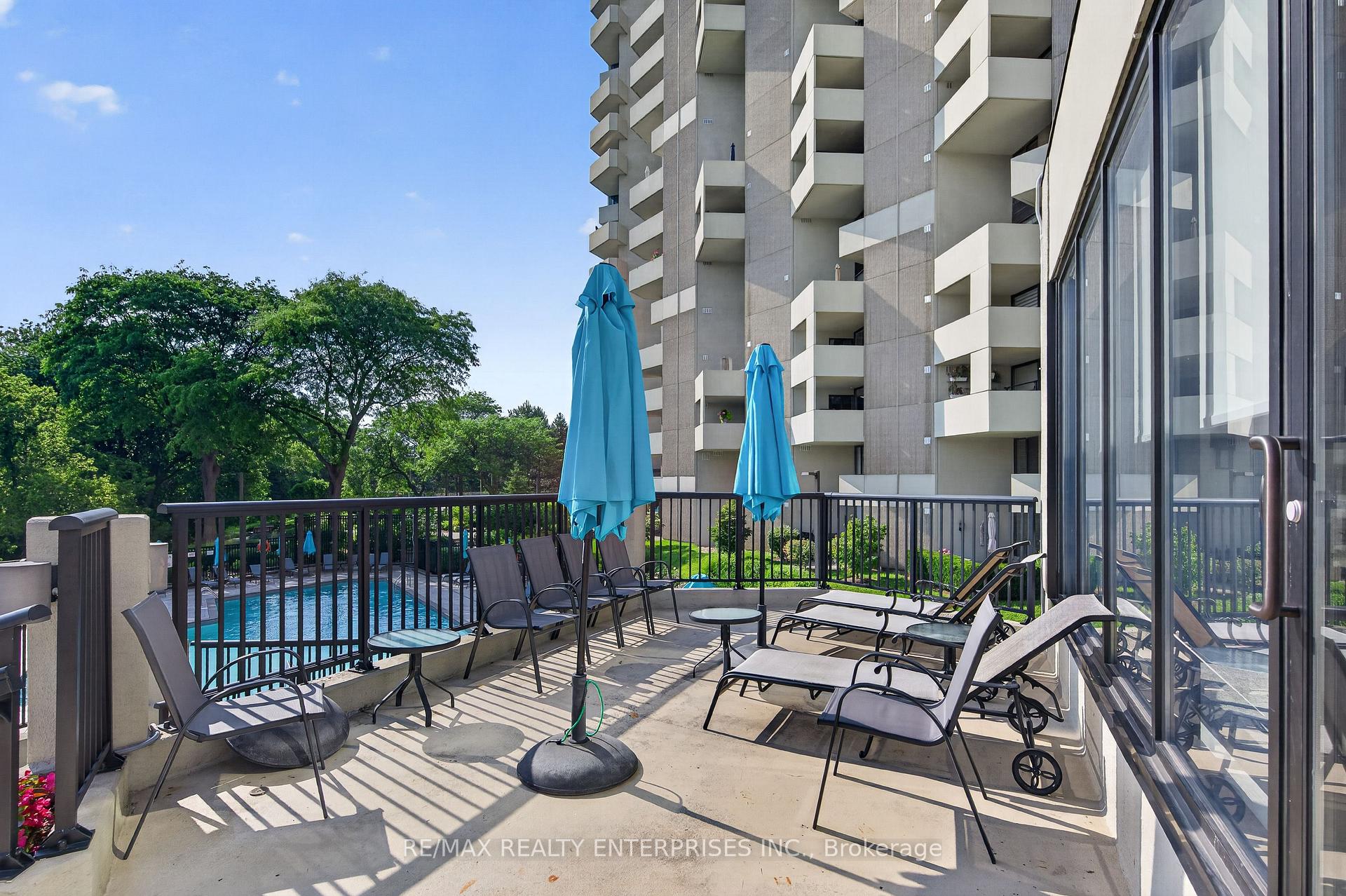 Photo 30 of Unit A49, 288 Mill Road, Etobicoke, Markland Wood — HOMEH