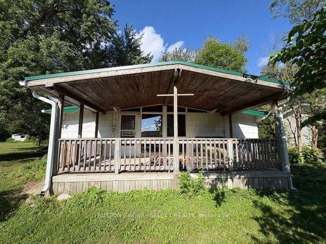 Photo 3 of 21060 Riverview Drive, Thames Centre, Rural Thames Centre — HOMEH