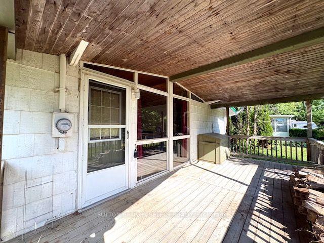 Photo 4 of 21060 Riverview Drive, Thames Centre, Rural Thames Centre — HOMEH