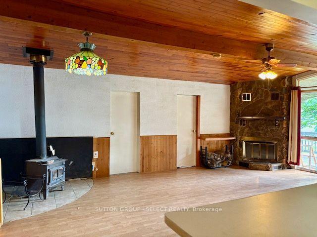 Photo 7 of 21060 Riverview Drive, Thames Centre, Rural Thames Centre — HOMEH