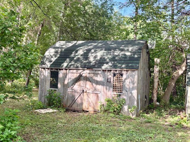 Photo 15 of 21060 Riverview Drive, Thames Centre, Rural Thames Centre — HOMEH