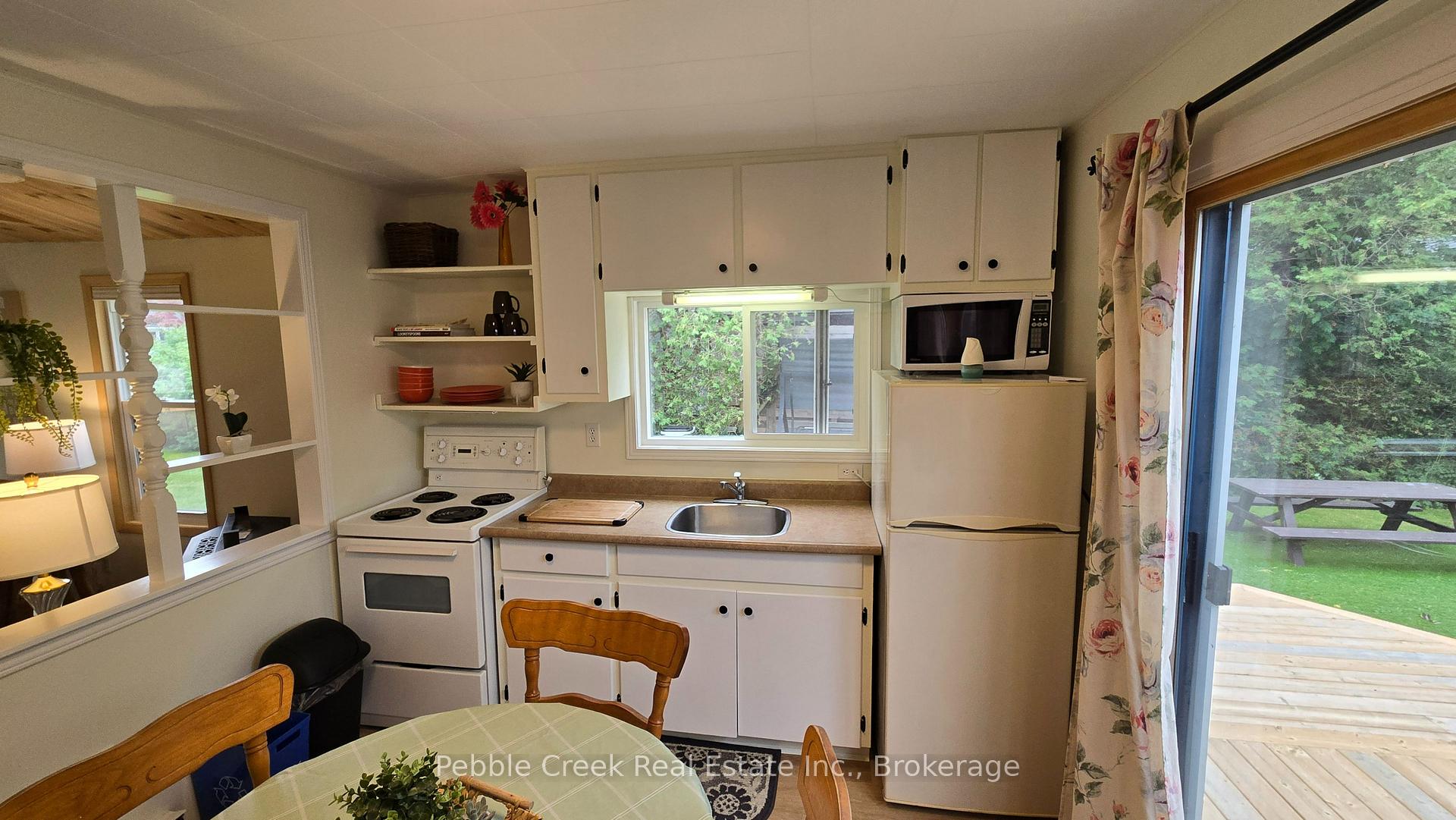 Photo 15 of 6 Park Road, Central Huron, Goderich — HOMEH