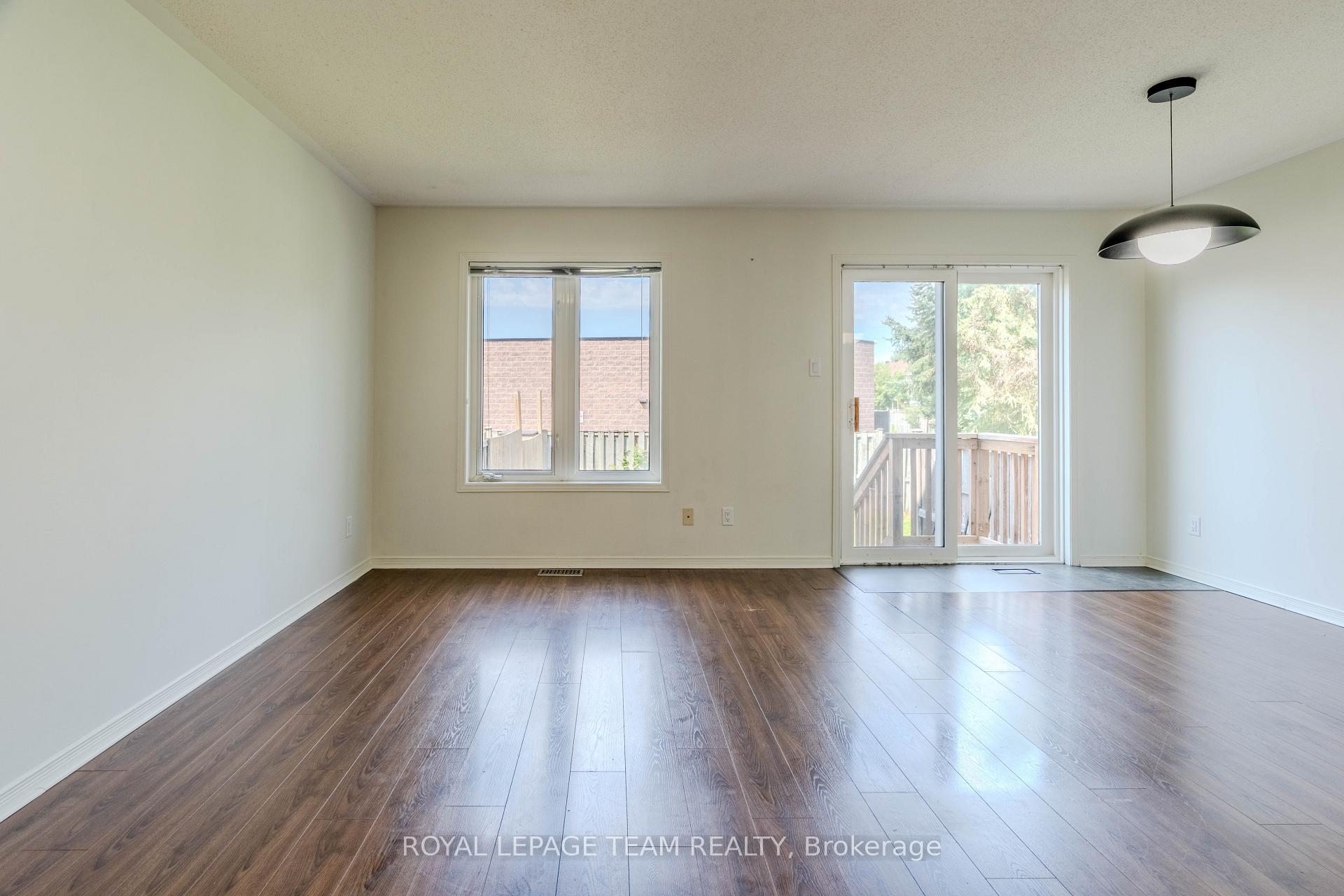 Photo 7 of 151 Oakfield Crescent, Ottawa, Barrhaven - Longfields — HOMEH