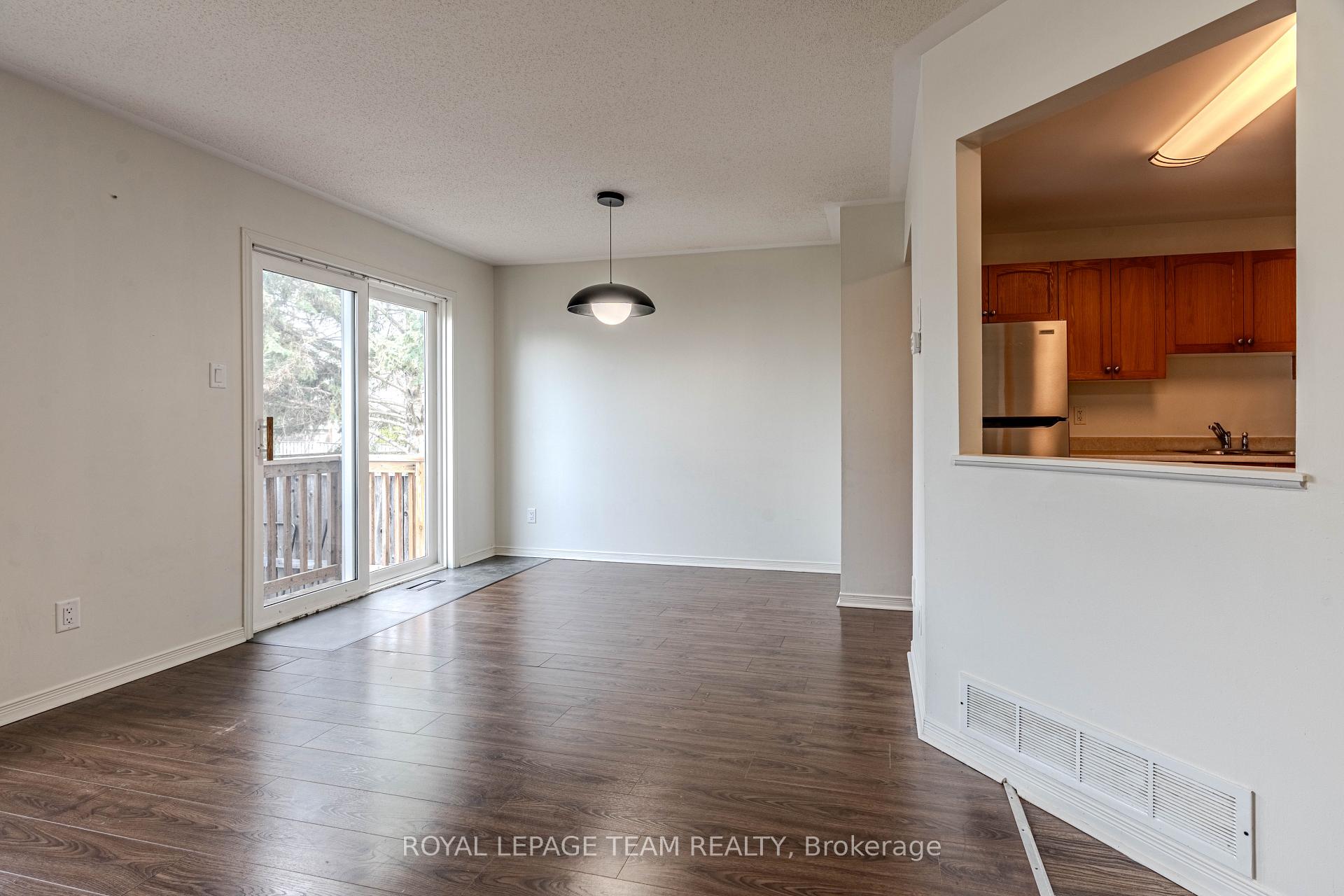 Photo 8 of 151 Oakfield Crescent, Ottawa, Barrhaven - Longfields — HOMEH