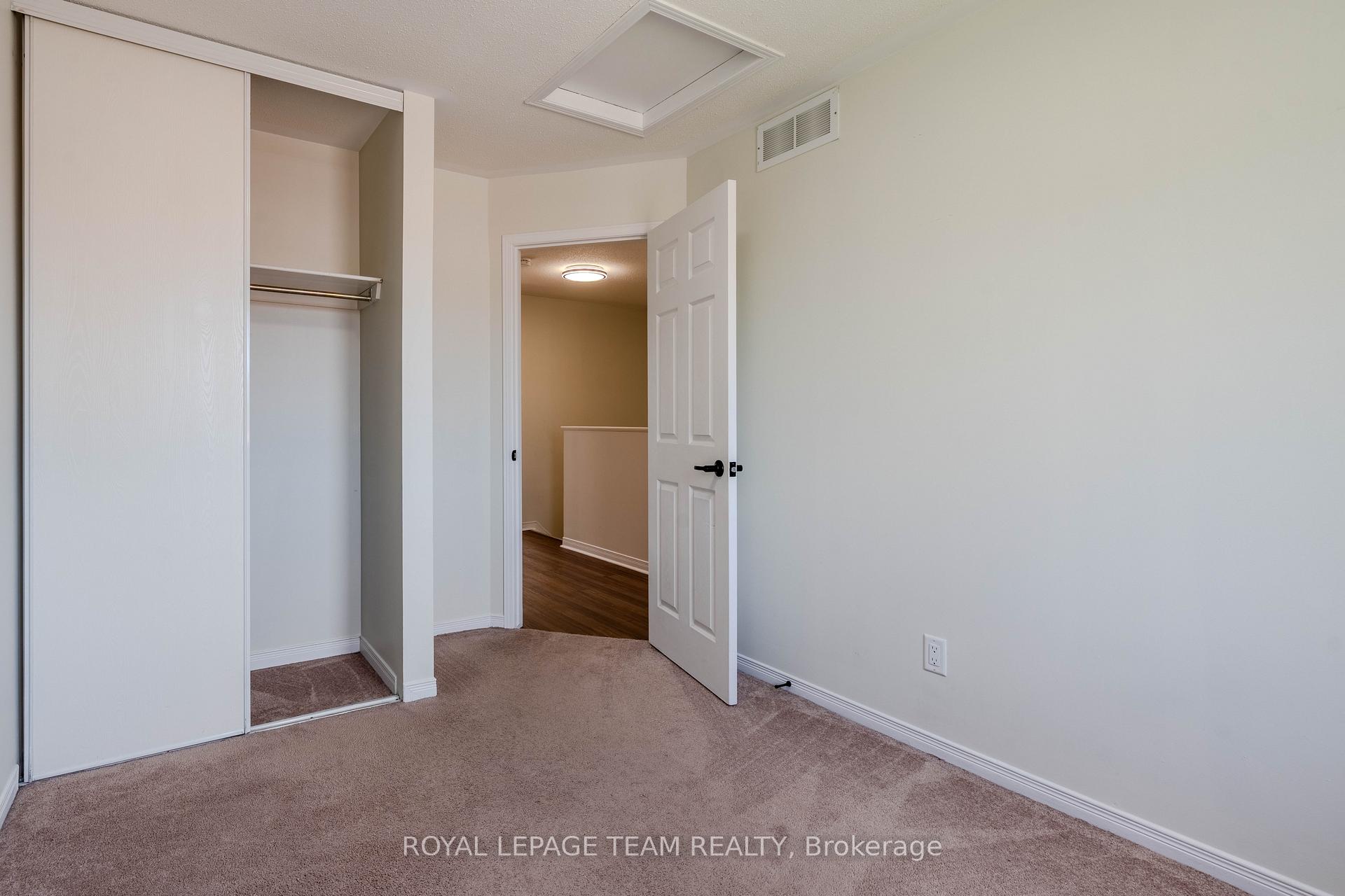 Photo 23 of 151 Oakfield Crescent, Ottawa, Barrhaven - Longfields — HOMEH