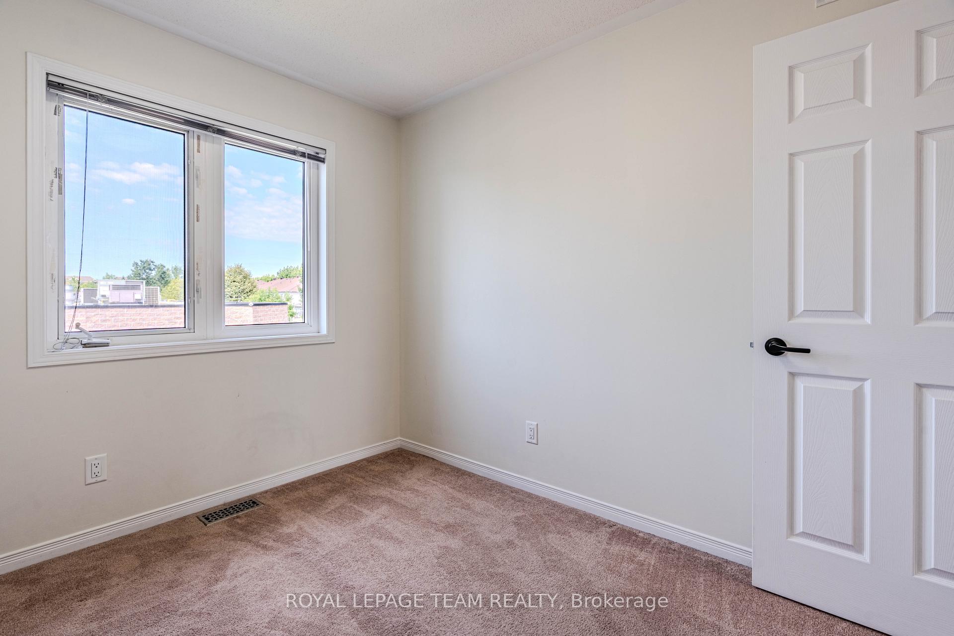 Photo 28 of 151 Oakfield Crescent, Ottawa, Barrhaven - Longfields — HOMEH