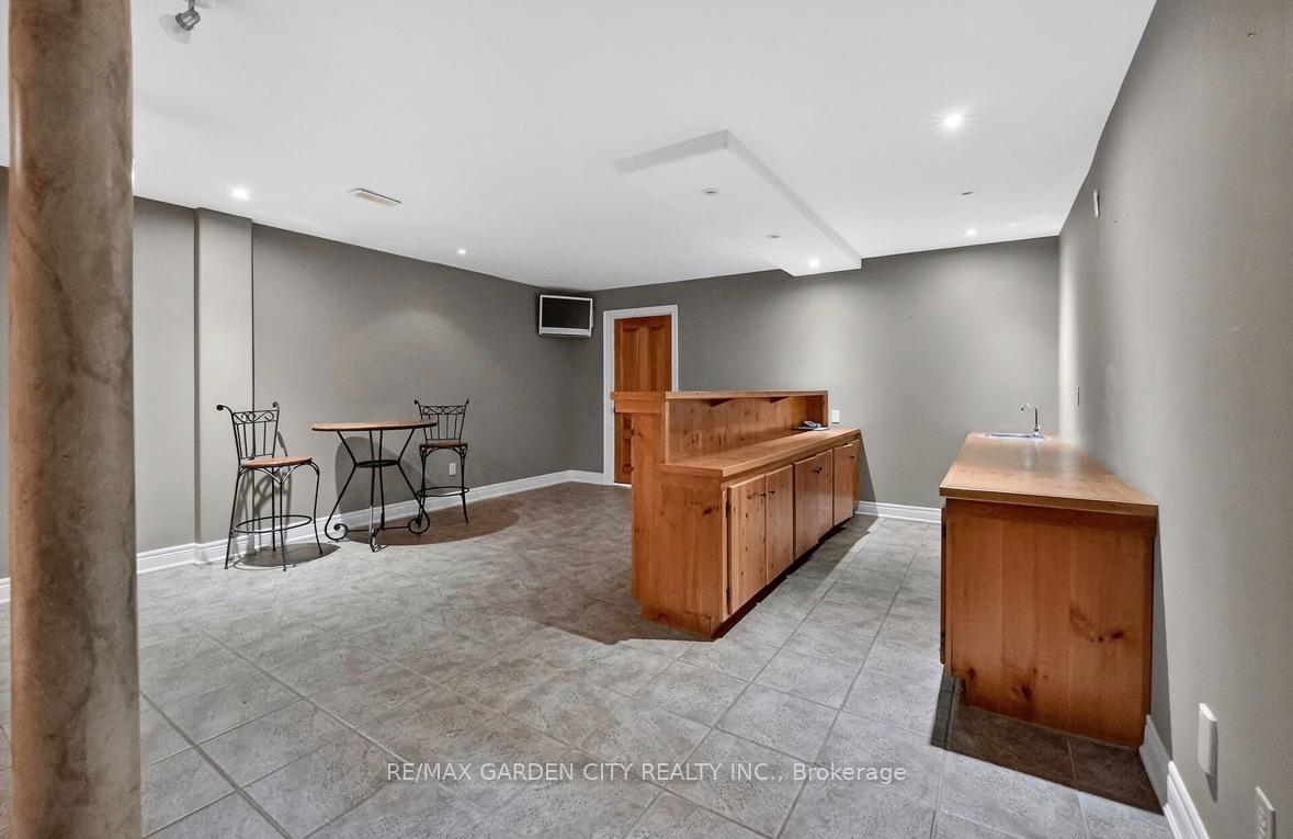 Photo 16 of 3248 21st Street, Lincoln, Lincoln-Jordan/Vineland — HOMEH