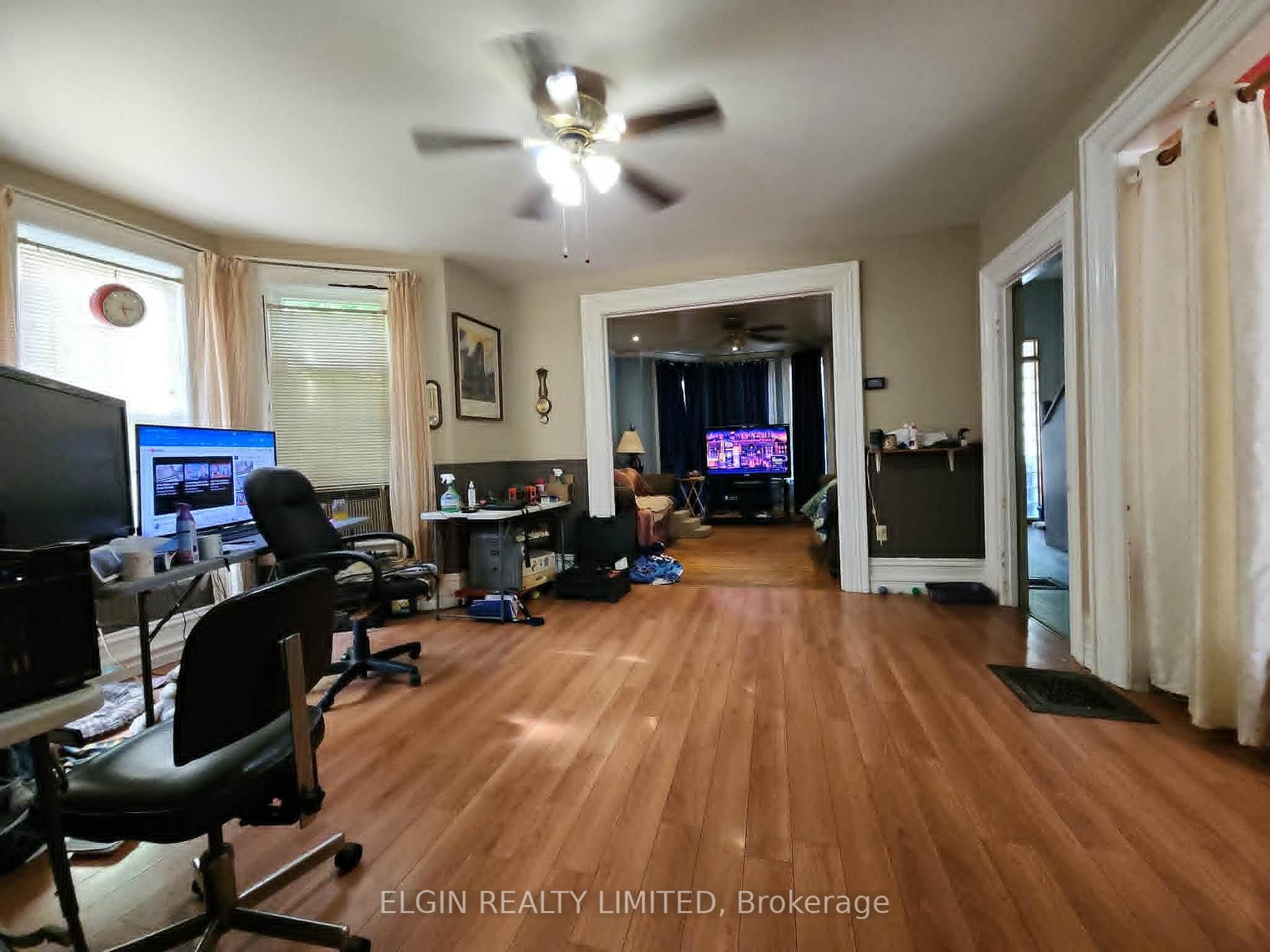 Photo 4 of 107 Gladstone Avenue, St. Thomas — HOMEH