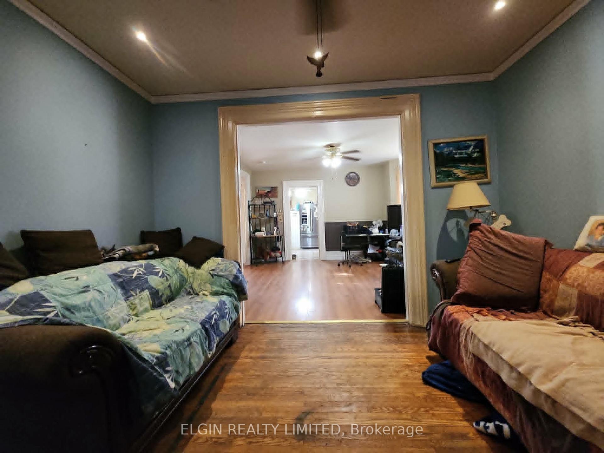 Photo 7 of 107 Gladstone Avenue, St. Thomas — HOMEH