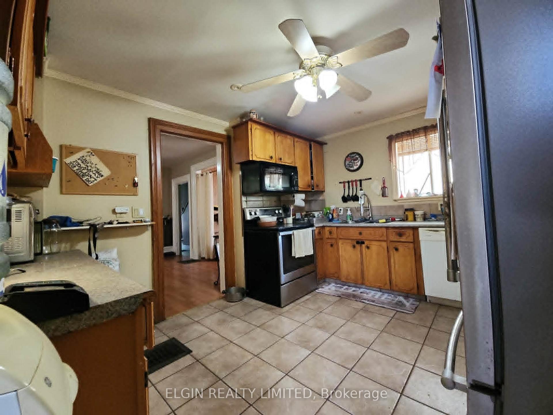 Photo 9 of 107 Gladstone Avenue, St. Thomas — HOMEH