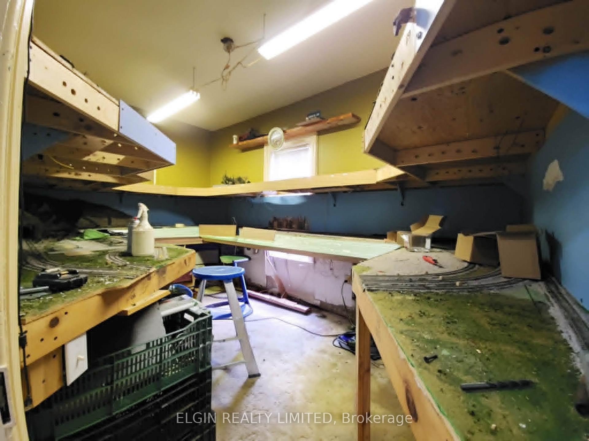 Photo 16 of 107 Gladstone Avenue, St. Thomas — HOMEH