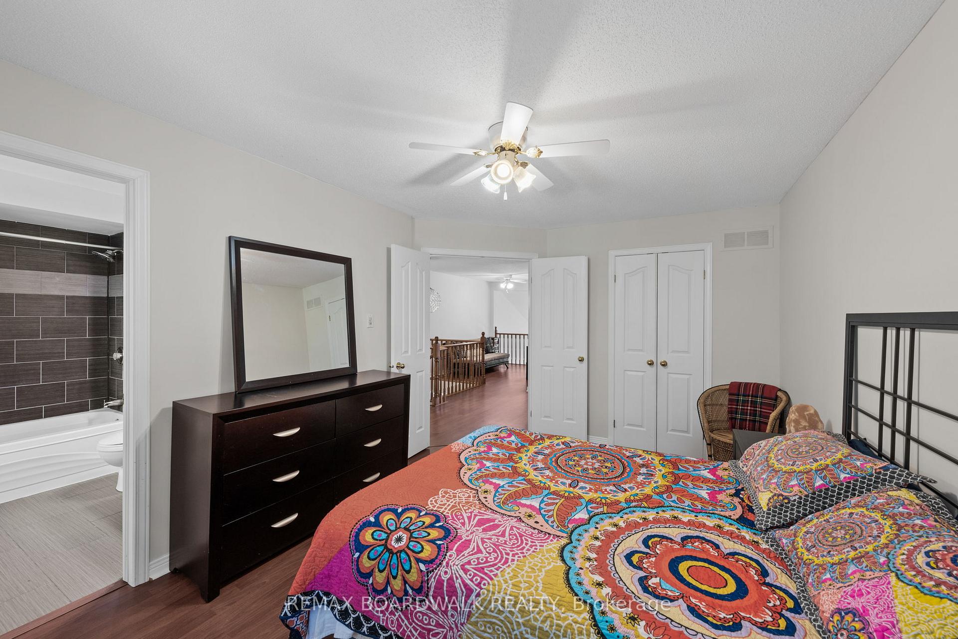 Photo 16 of 50 Gray Crescent, Ottawa, Kanata - Beaverbrook — HOMEH