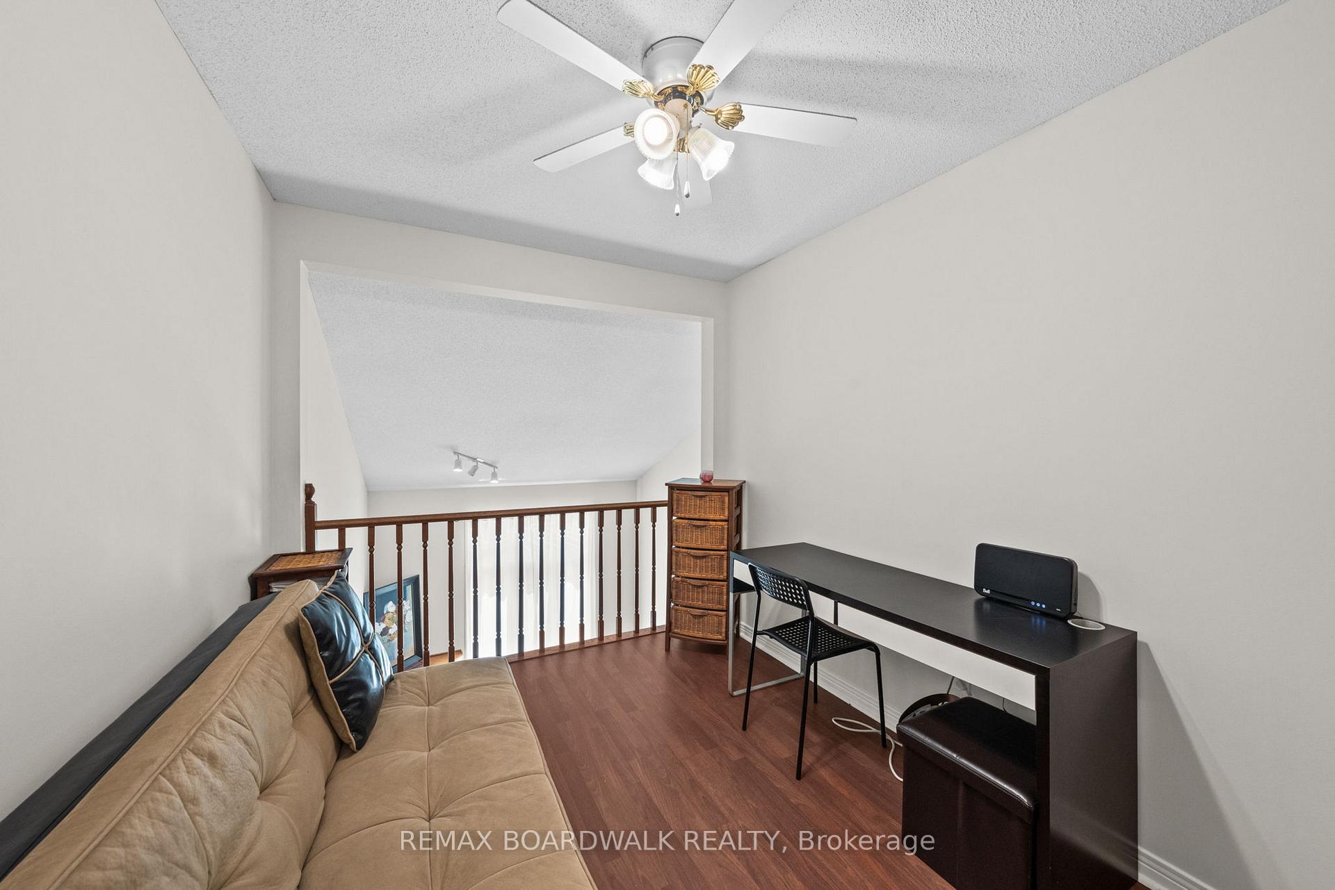 Photo 21 of 50 Gray Crescent, Ottawa, Kanata - Beaverbrook — HOMEH