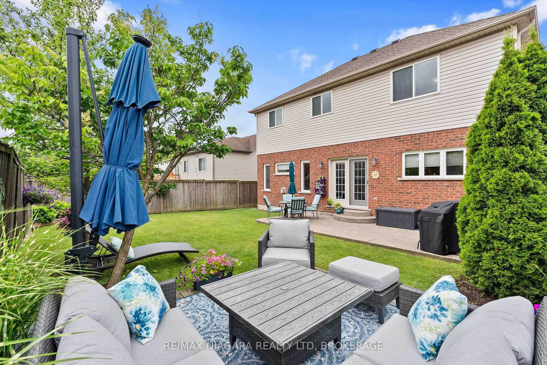 Photo 3 of 282 Winterberry Boulevard, Thorold, Confederation Heights — HOMEH